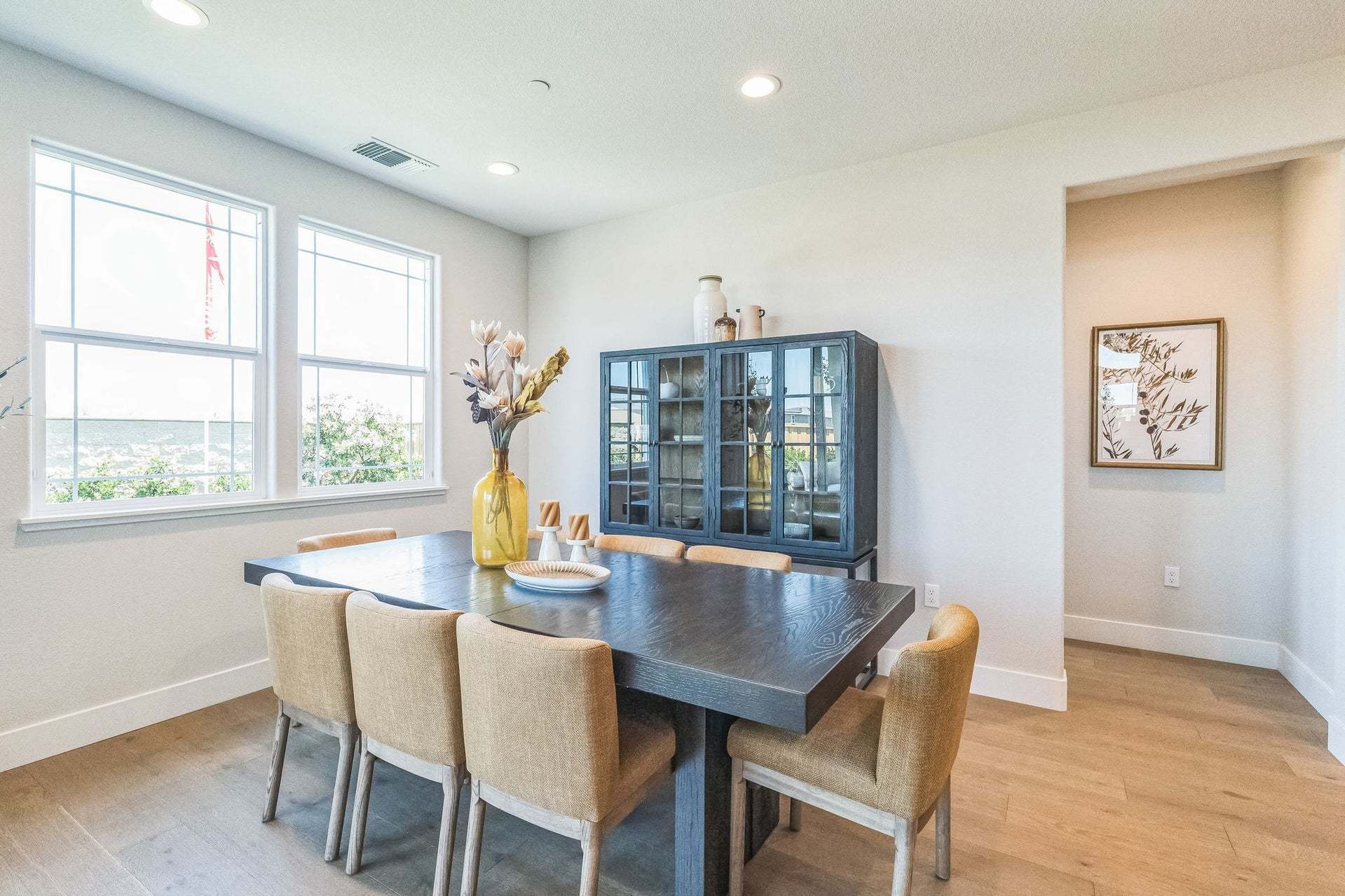 Residence 13 | Dining Nook