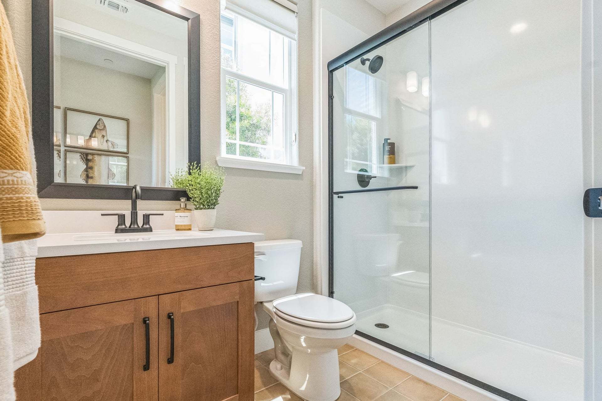 Residence 13 | Bath 4