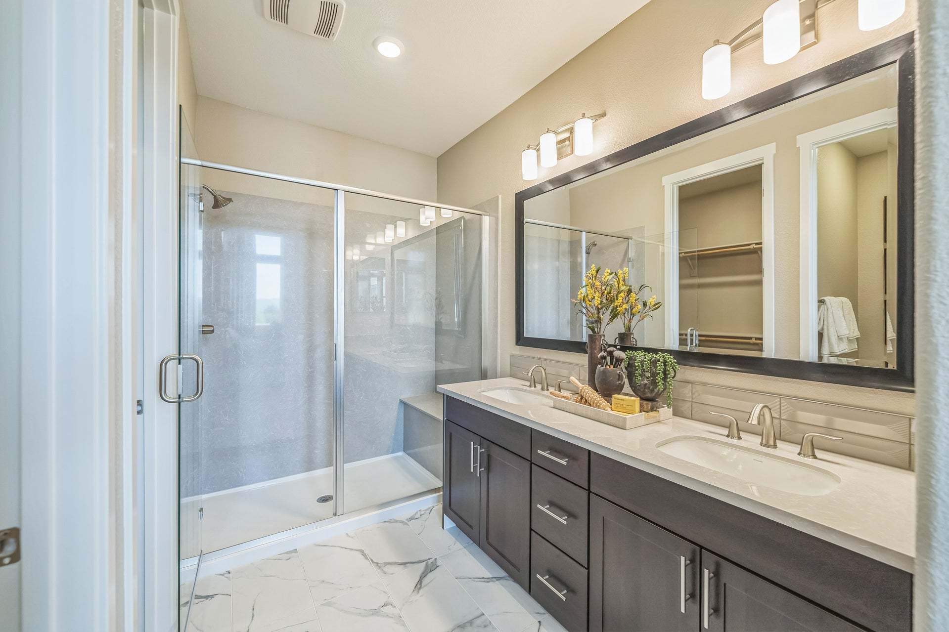 SF2 | Owner's Bath