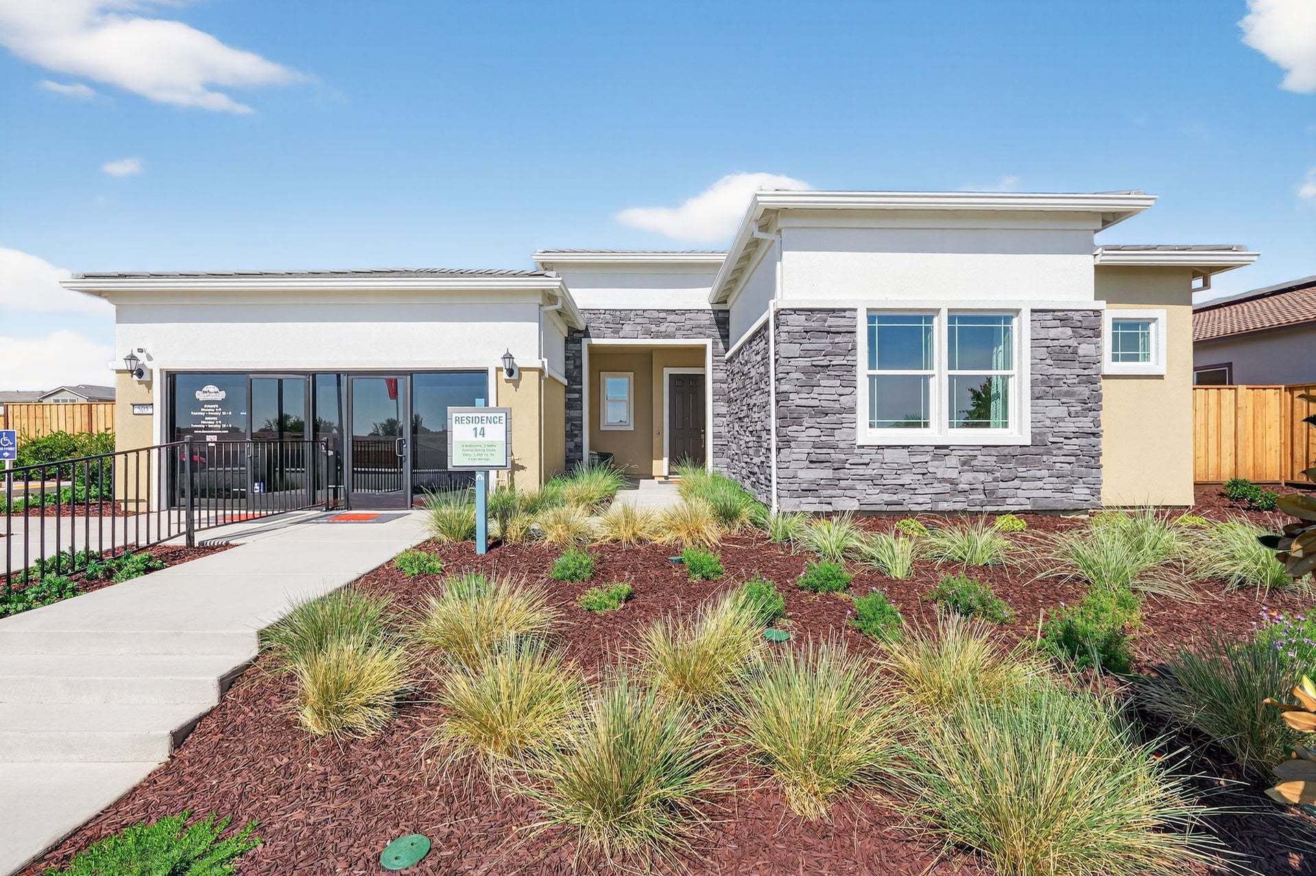 Residence 14 | Exterior