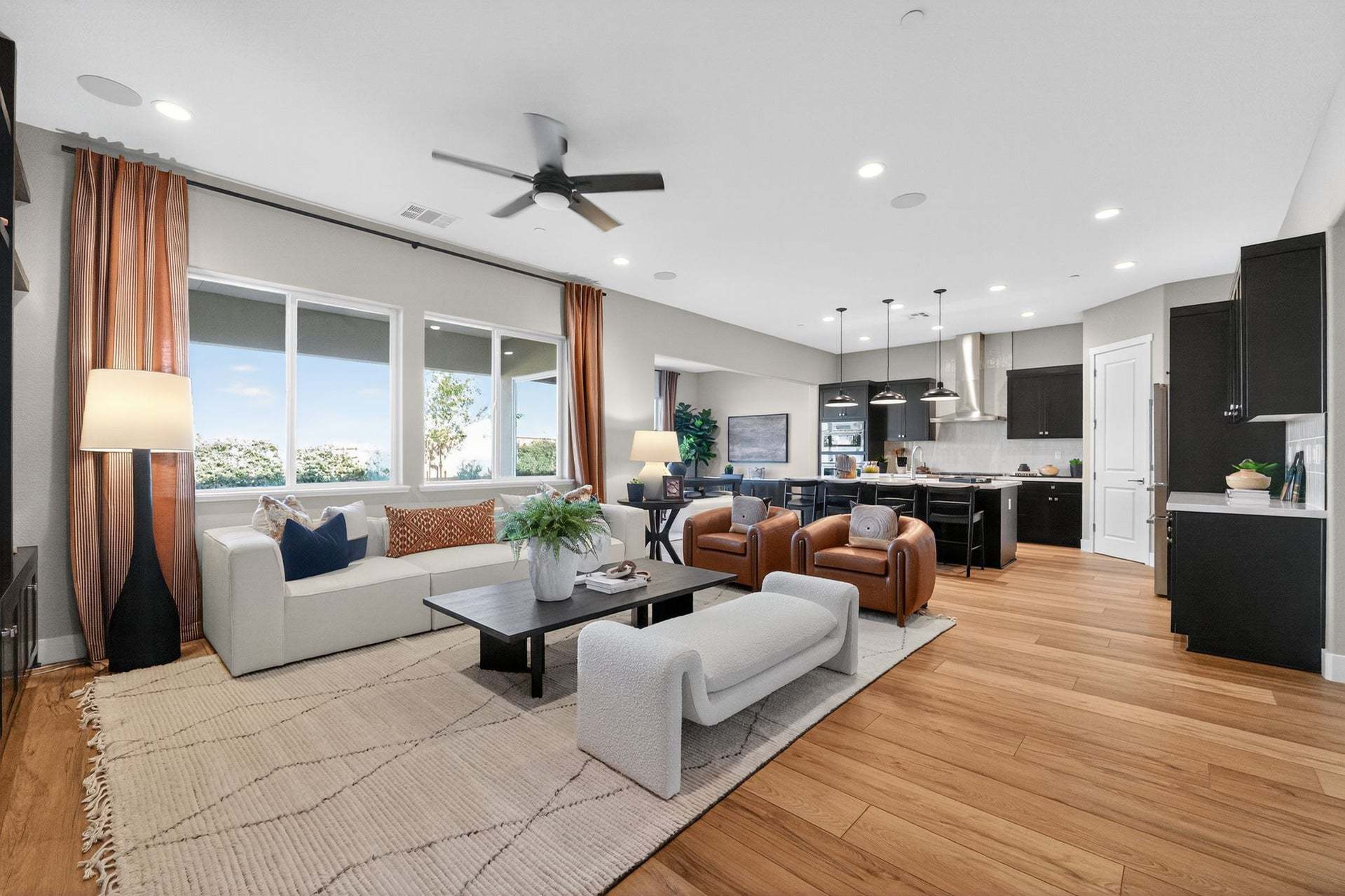 Residence 14 | Gathering Room