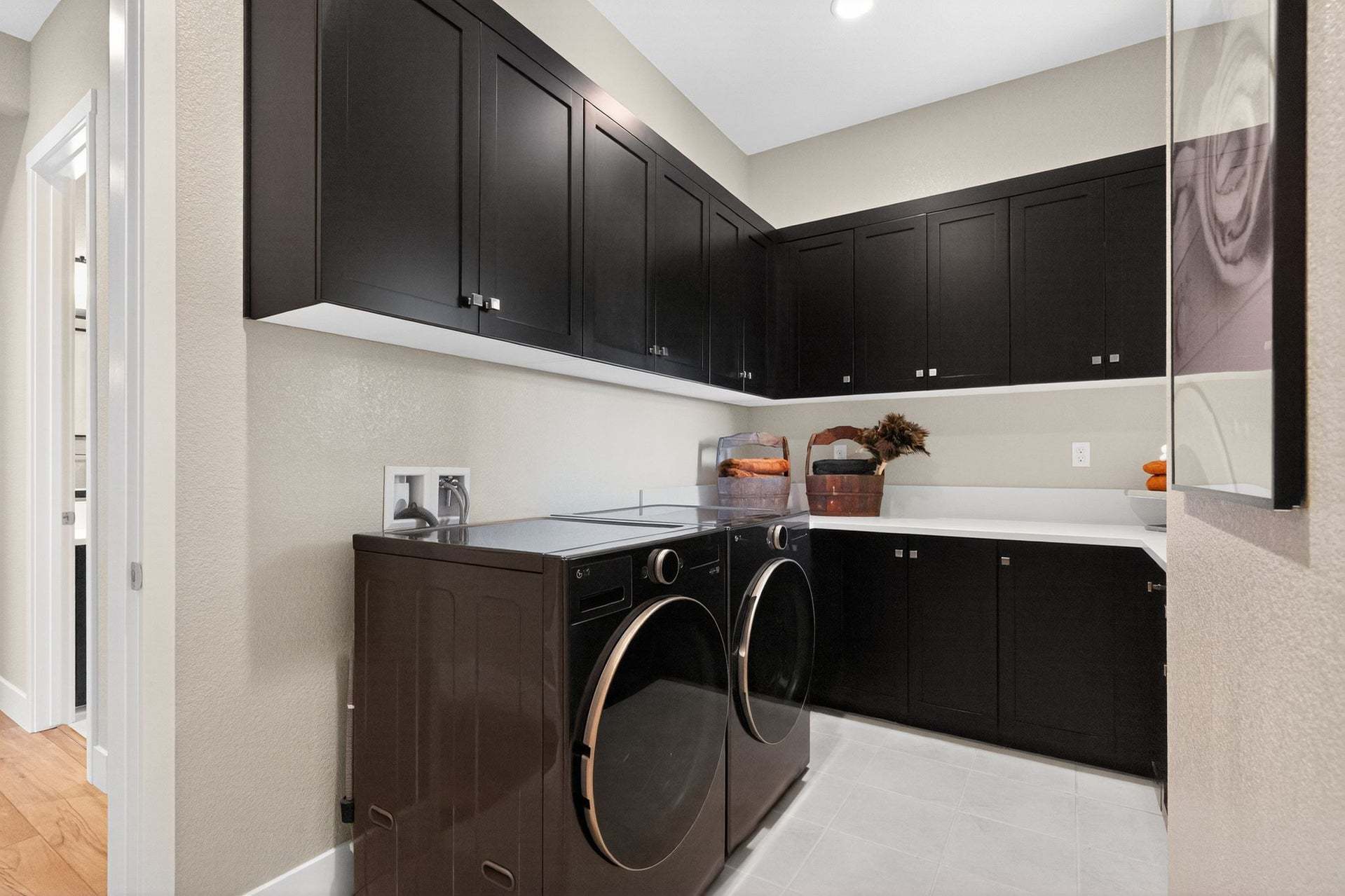 Residence 14 | Laundry