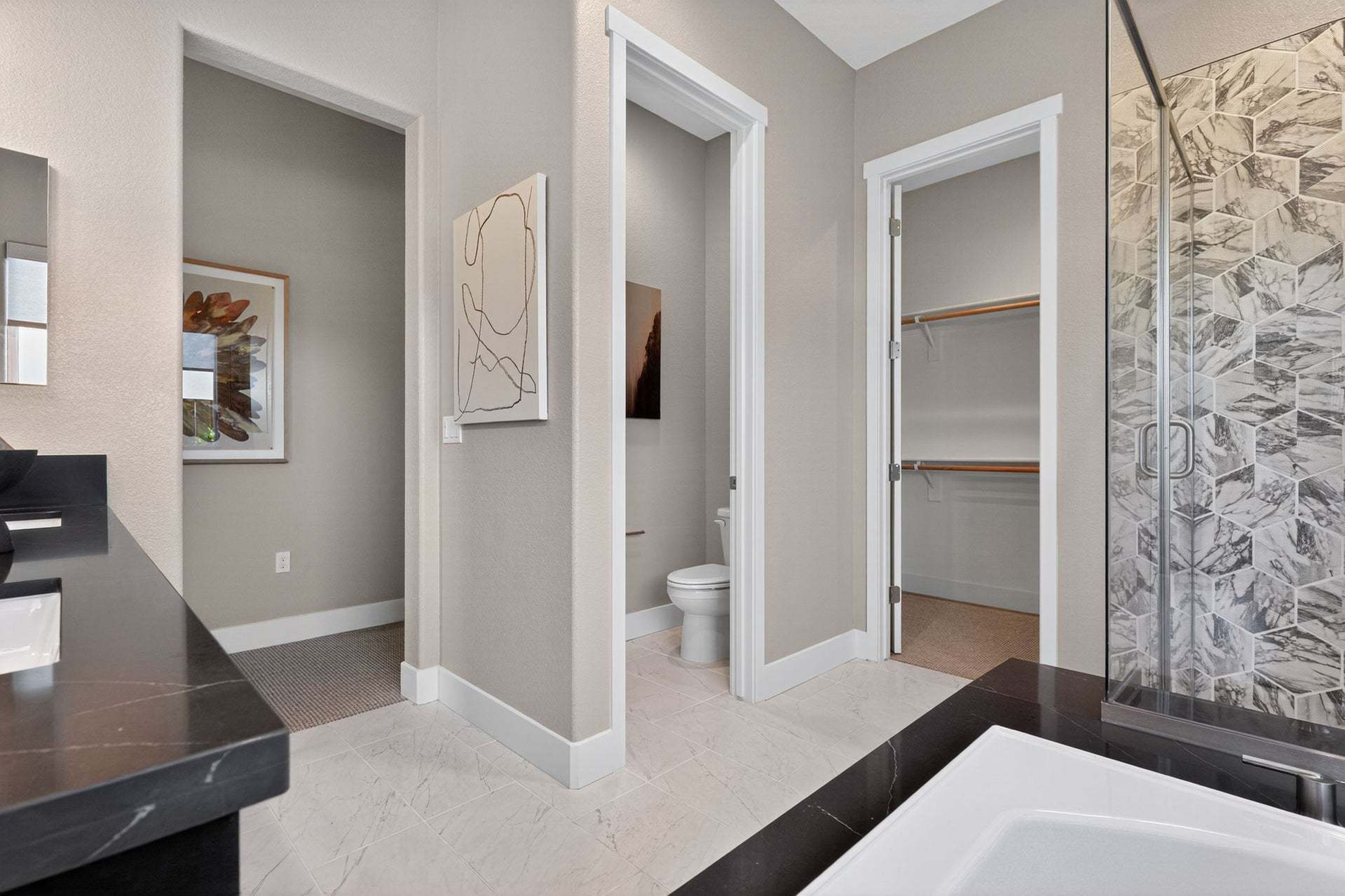 Residence 14 | Owner's Bath