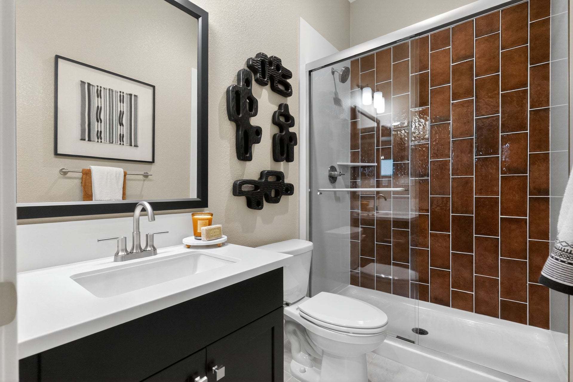 Residence 14 | Bath 3