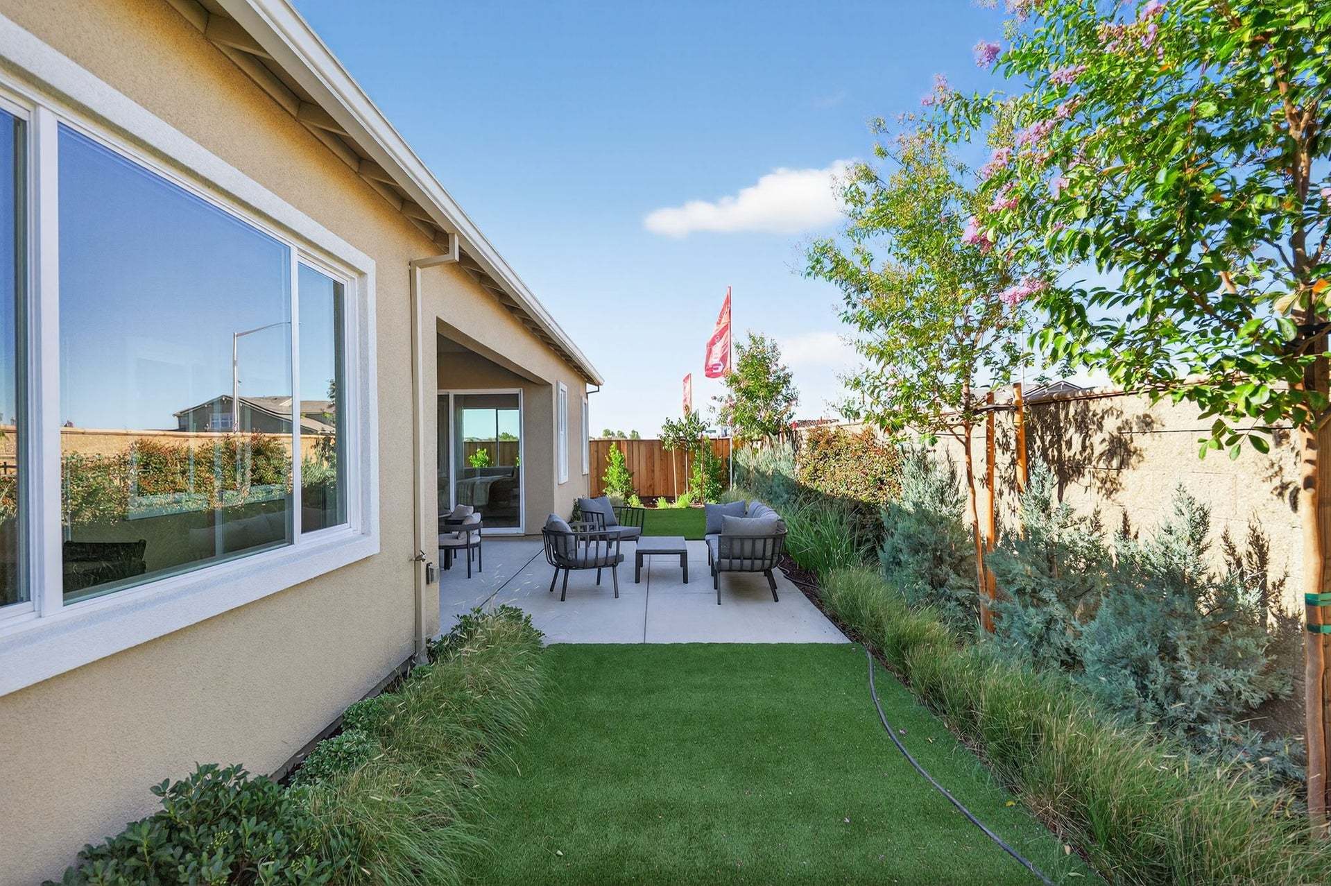 Residence 14 | Backyard