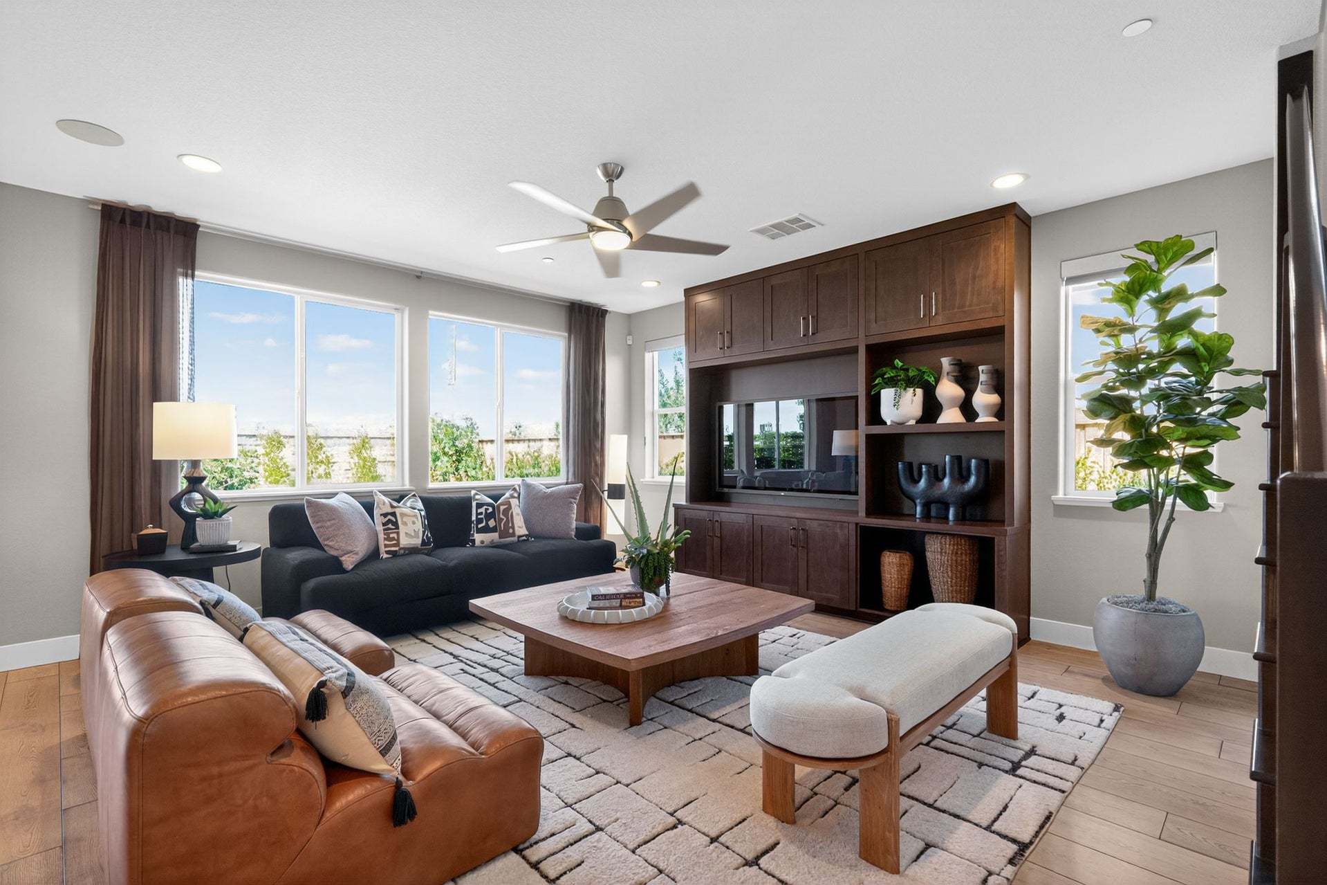 Residence 16 | Gathering Room