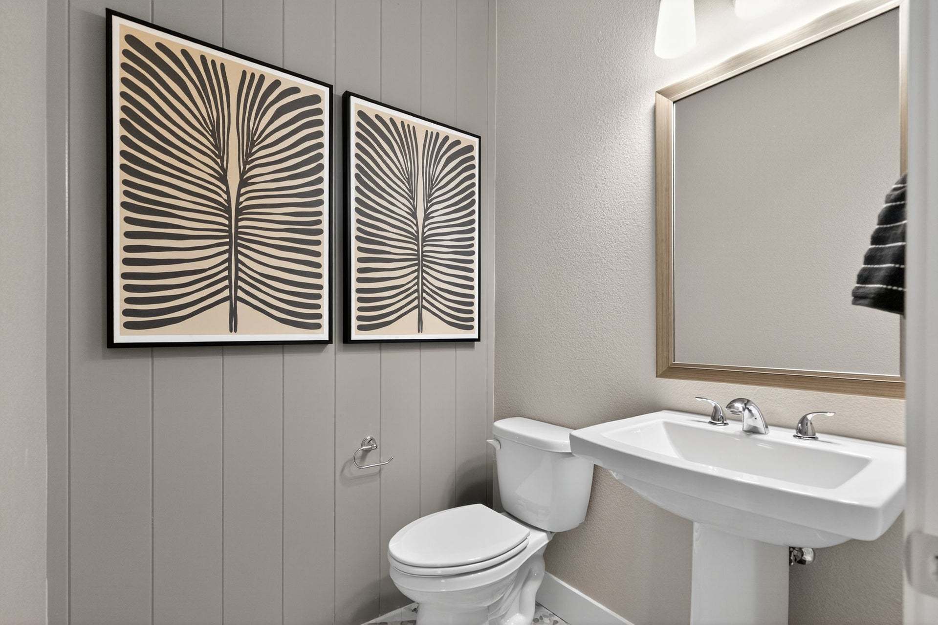 Residence 16 | Powder