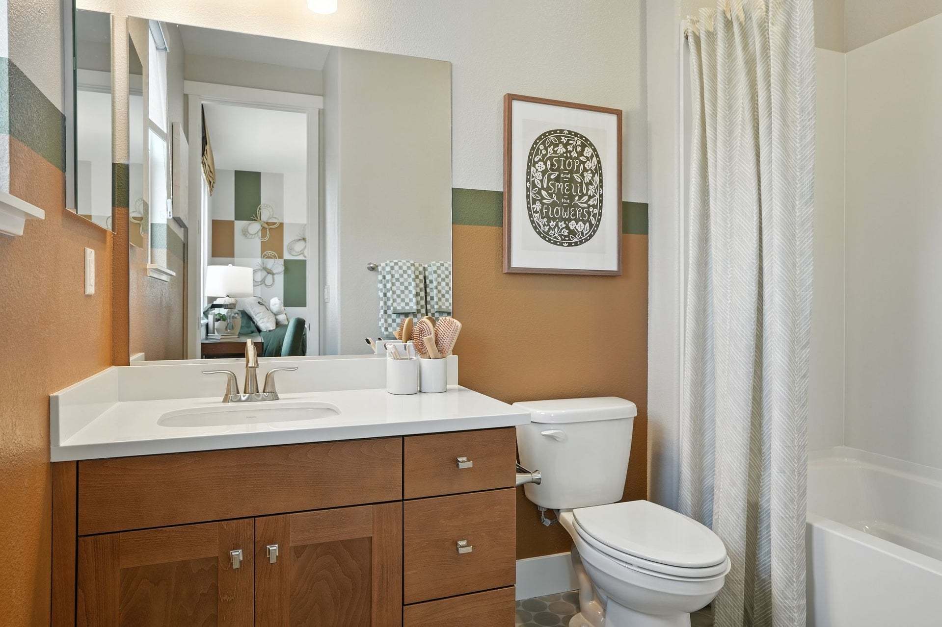Residence 2 | Bath 2