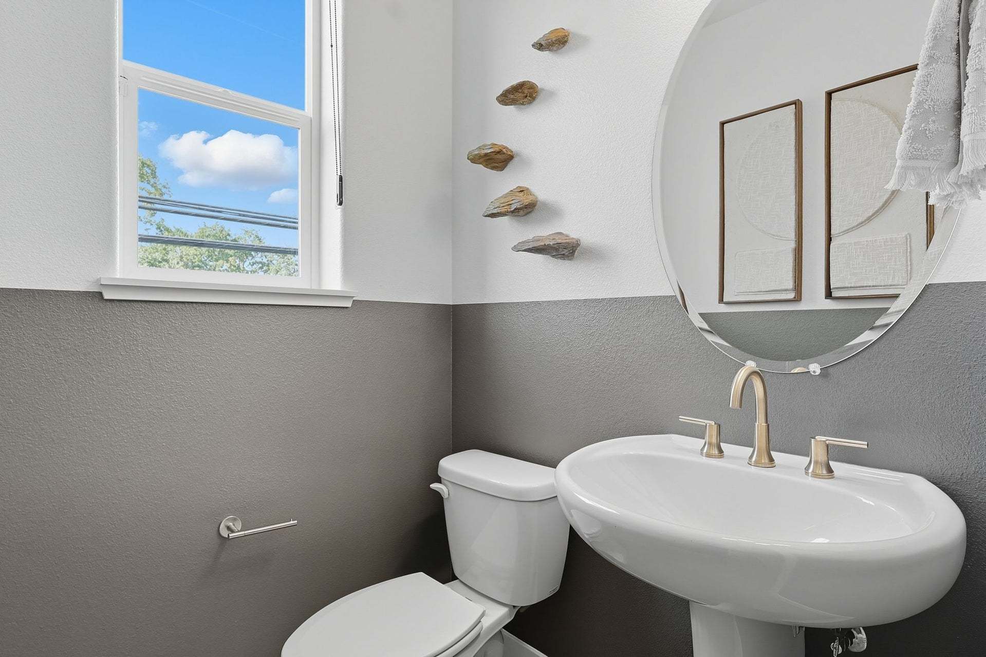 Residence 1 | Powder