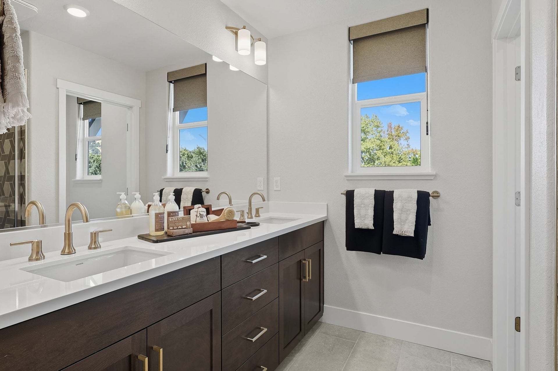 Residence 1 | Owner's Bath