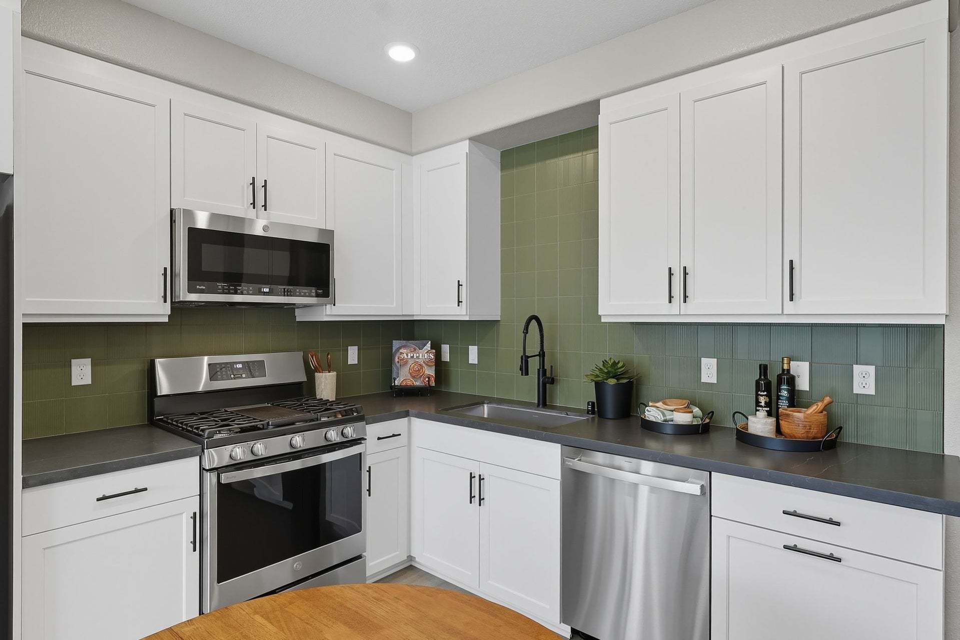 Residence 2 | Kitchen