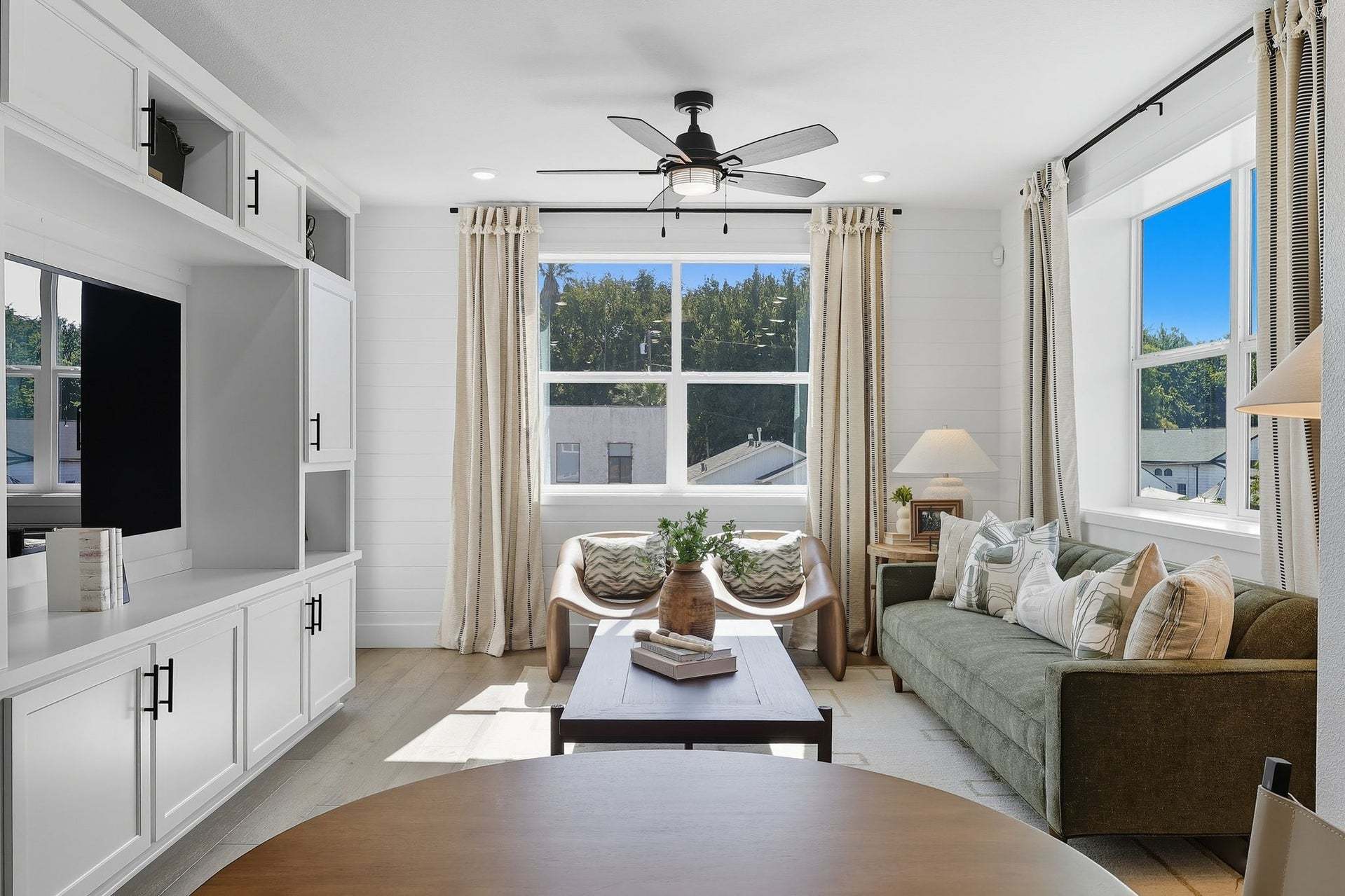 Residence 2 | Gathering Room