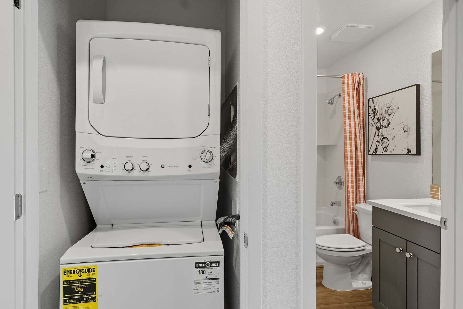 Residence 3 | Laundry