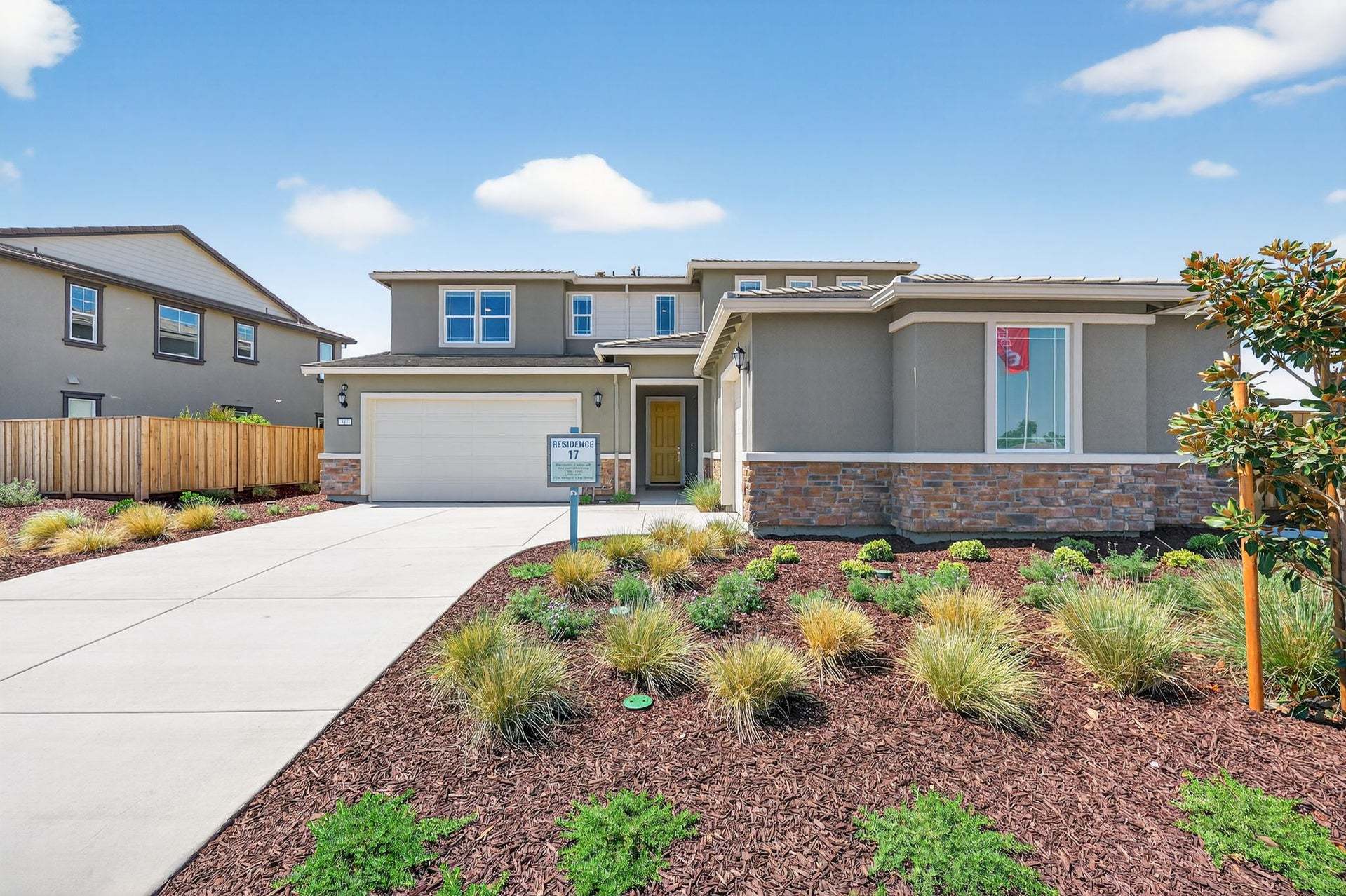 Residence 17 | Exterior