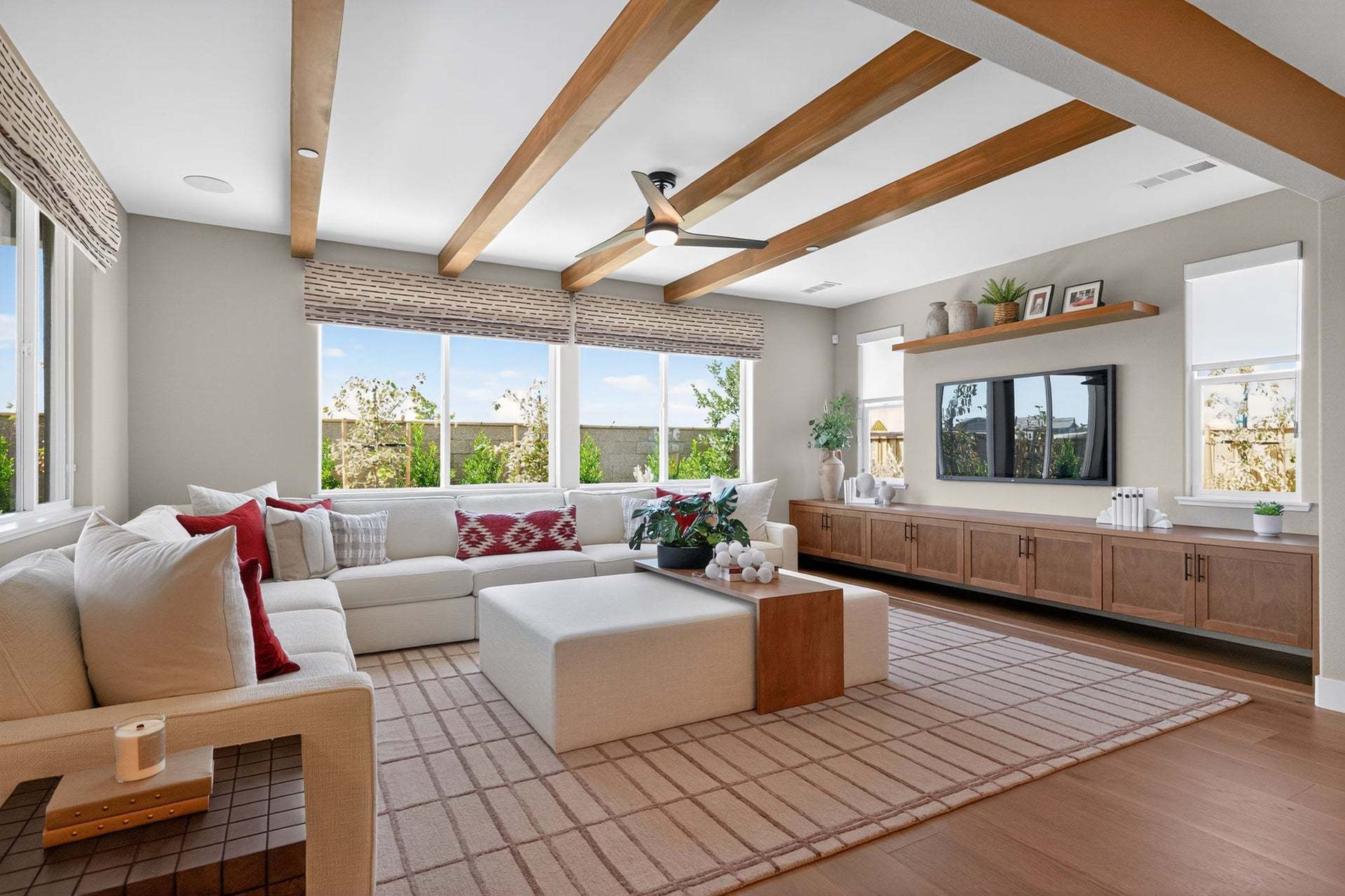 Residence 17 | Gathering Room