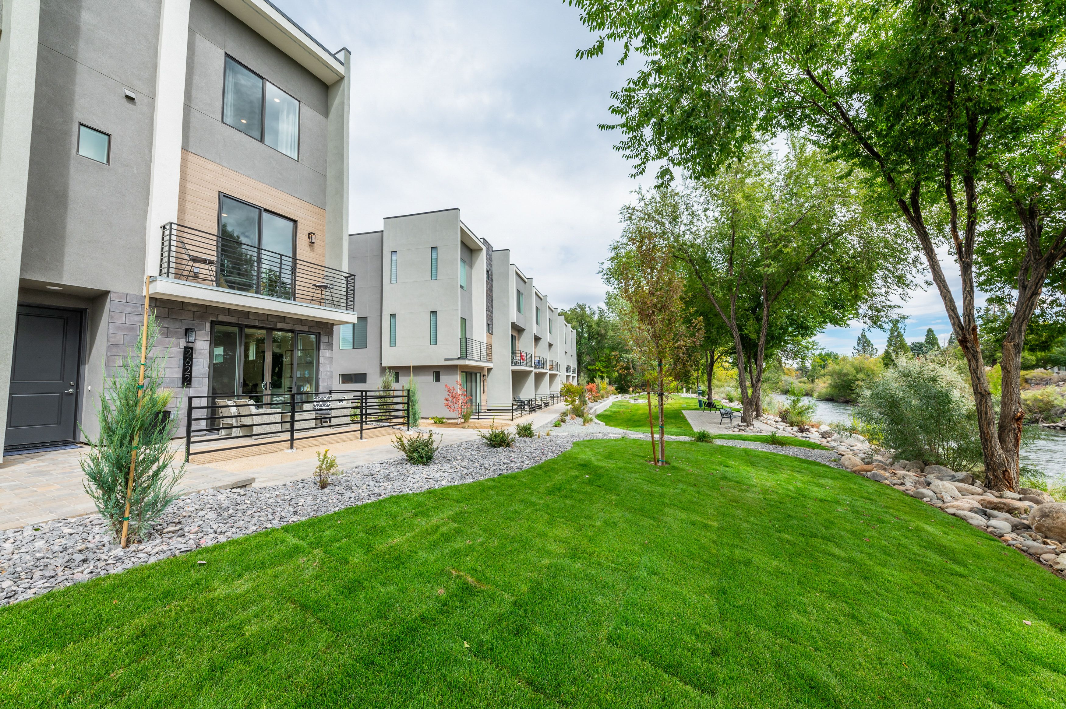 Truckee River Green