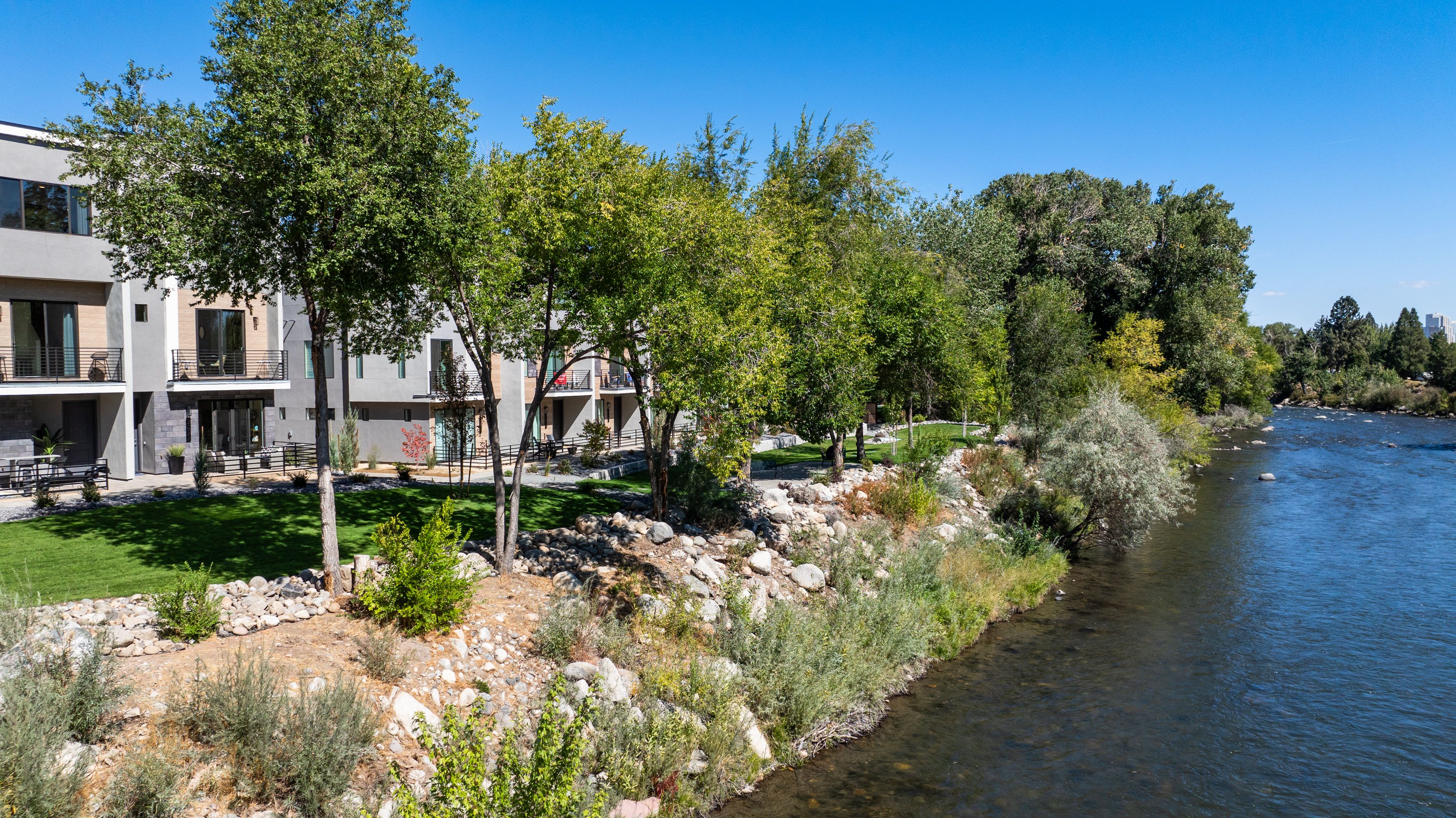 Truckee River Green