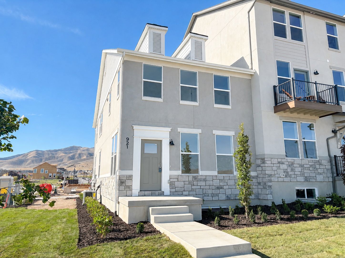 921 W Halvorsen Pkwy #221 - Beacon Pointe: Saratoga Springs, Utah - Destination Homes