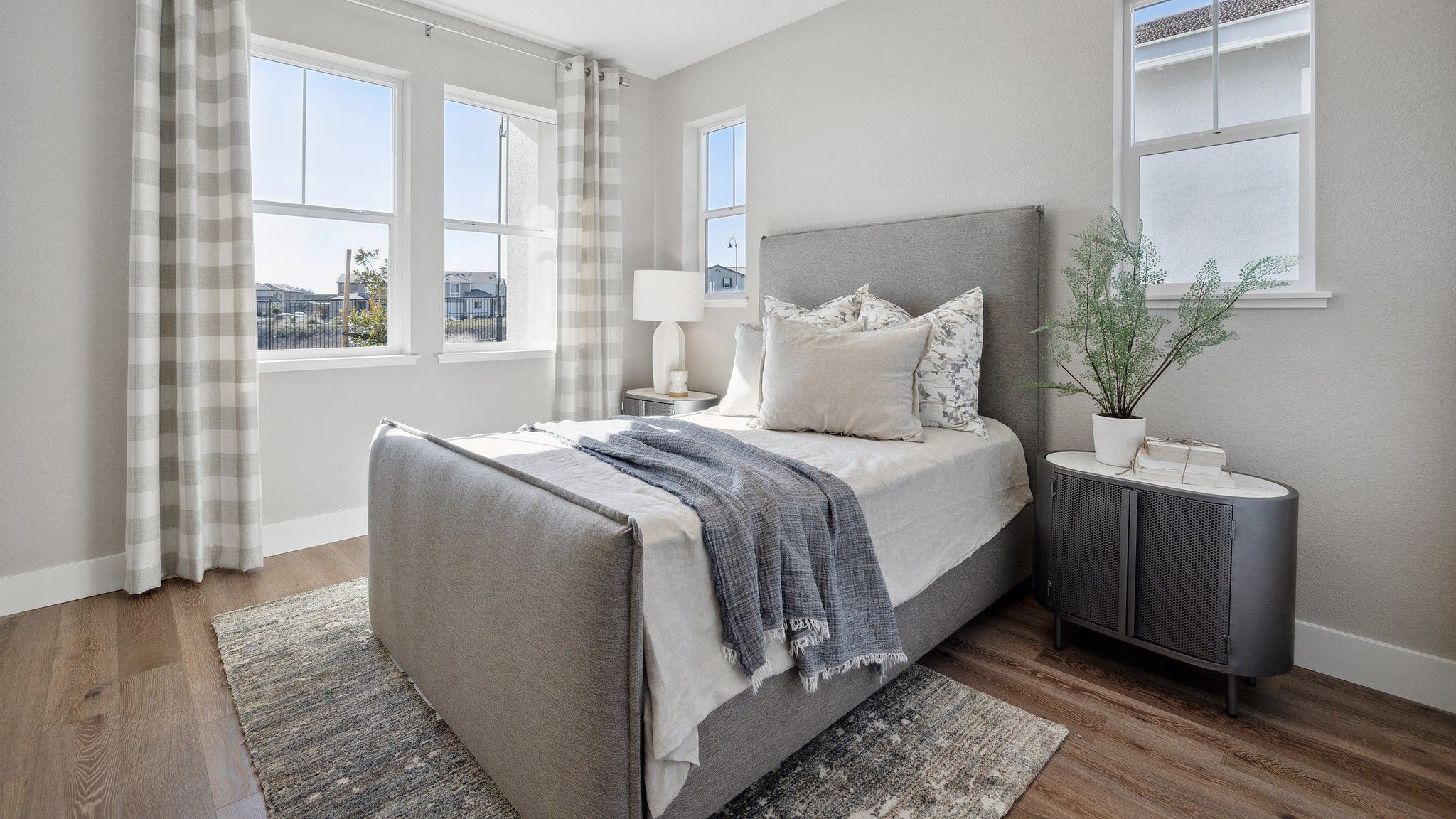 1508 Millennium Way Bed 2