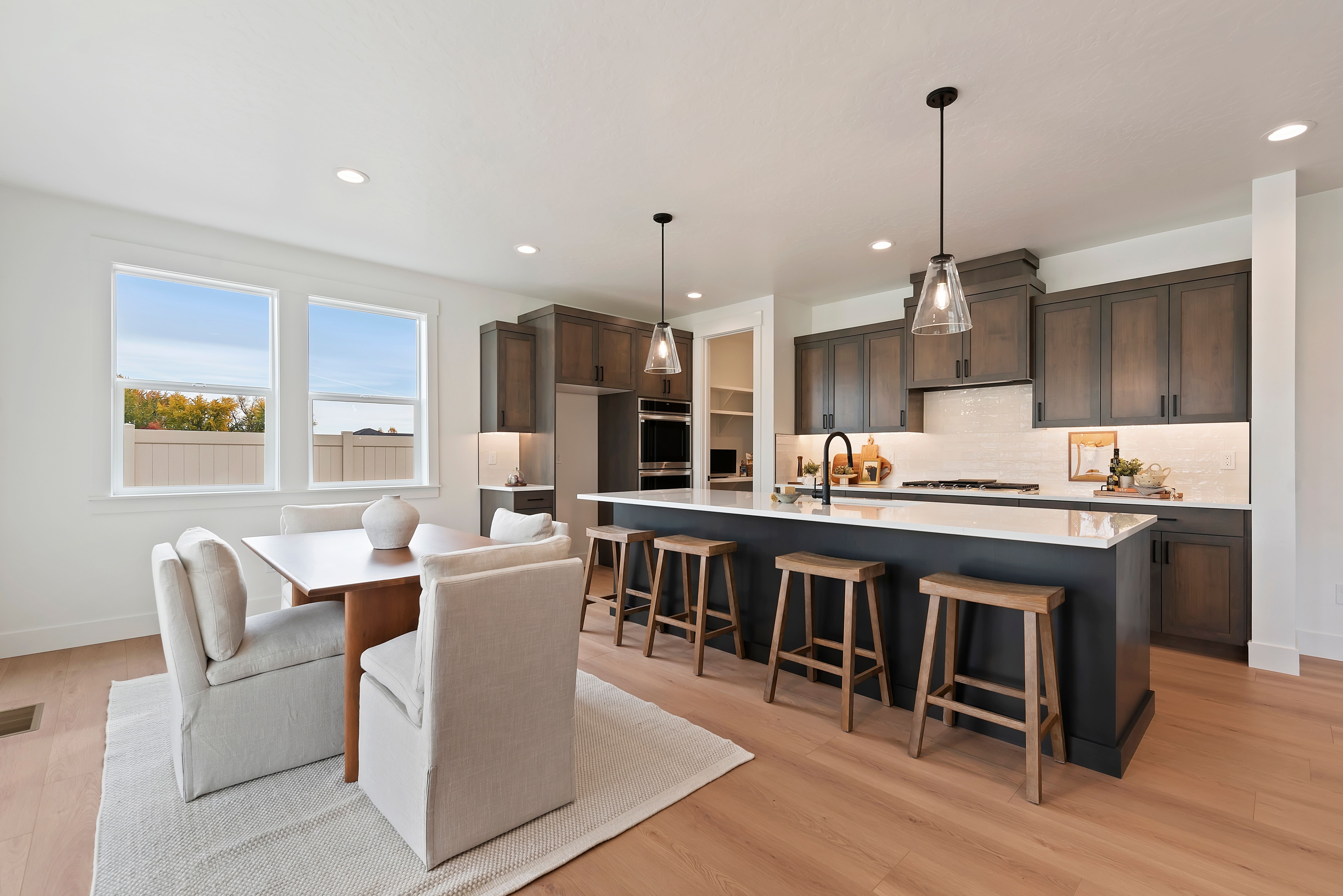 10516 Cloudburst Kitchen and Dining