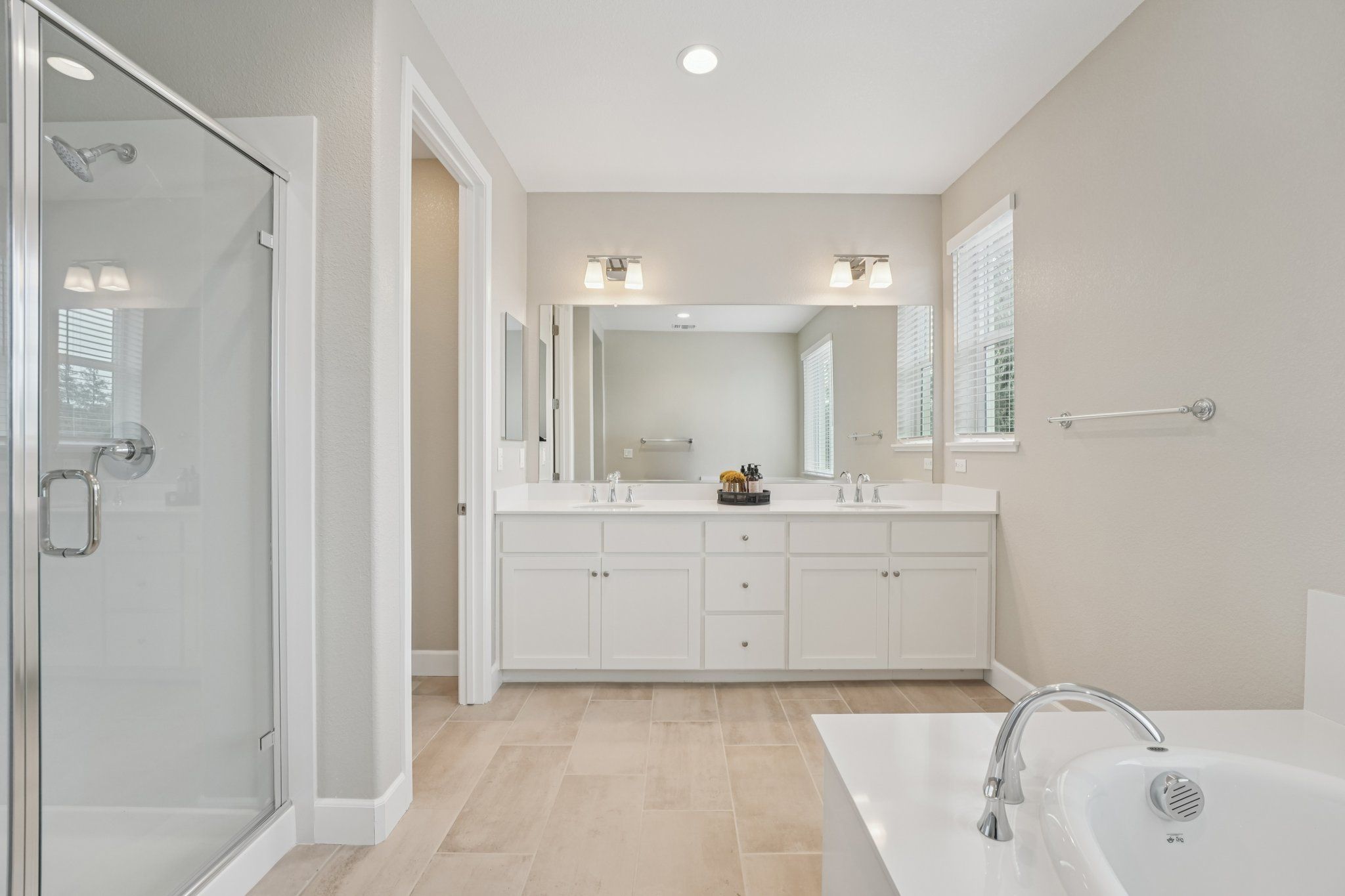 59-web-or-mls-Sunningdale Ln-S3112-059