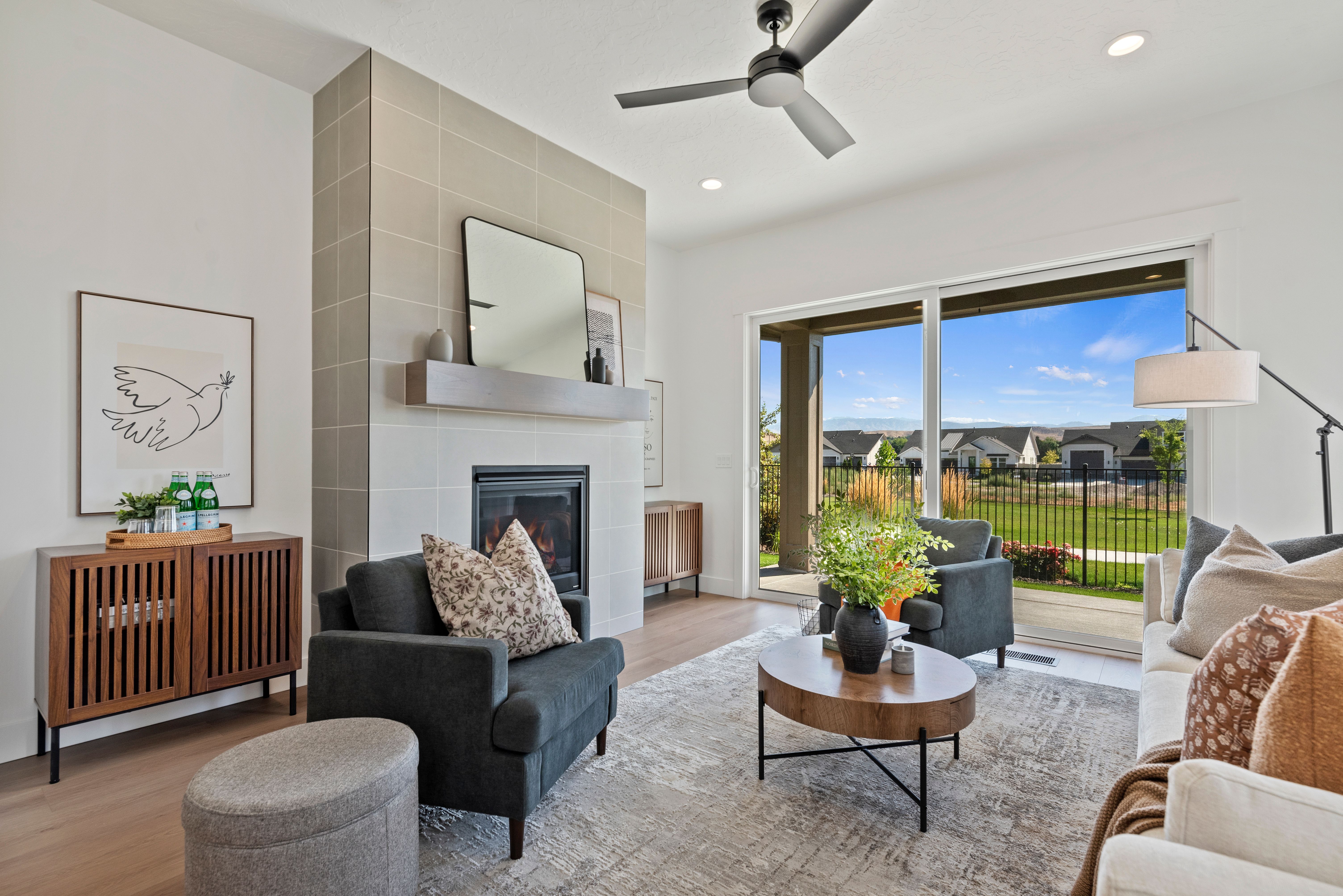 05-Living Room