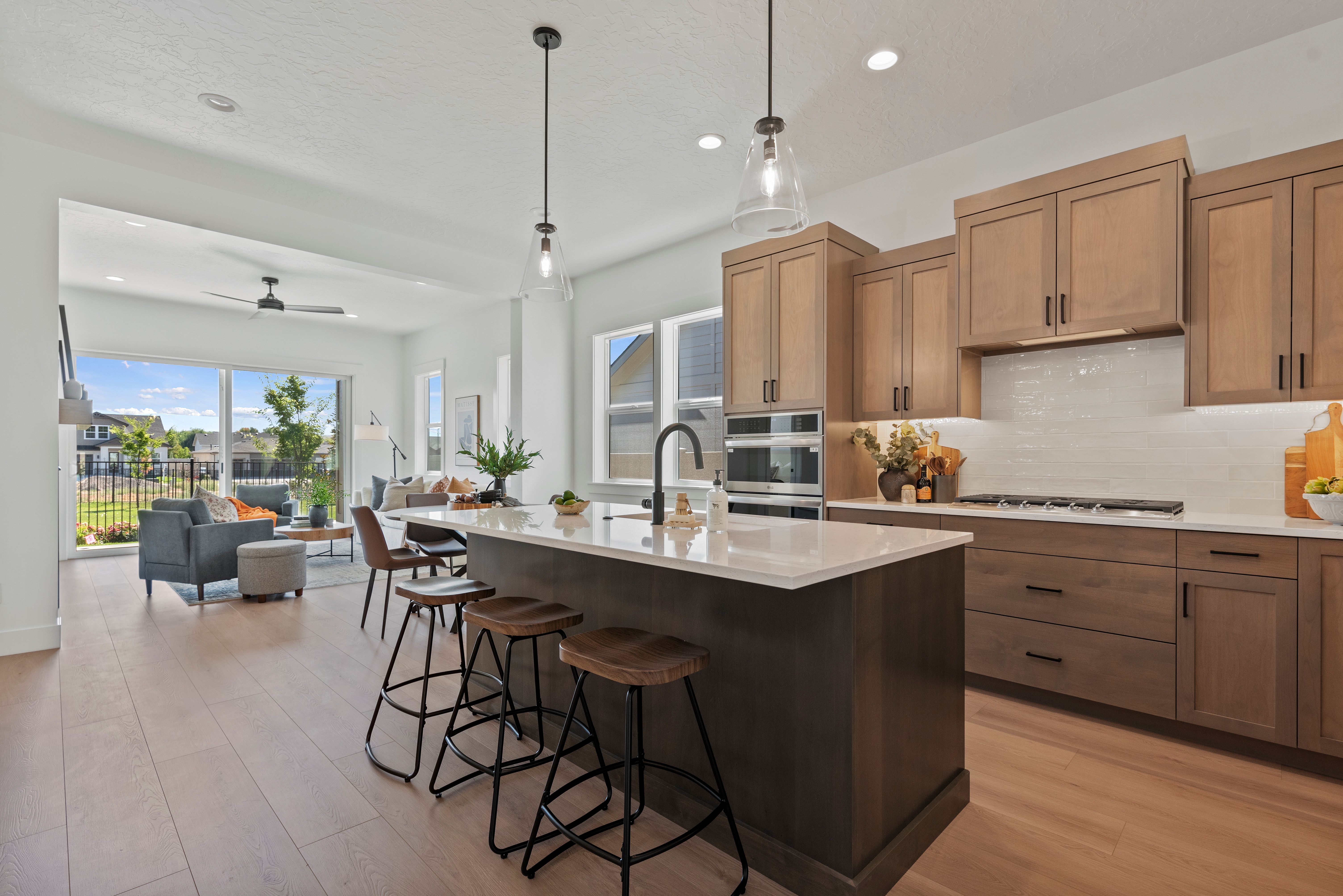 08-Kitchen