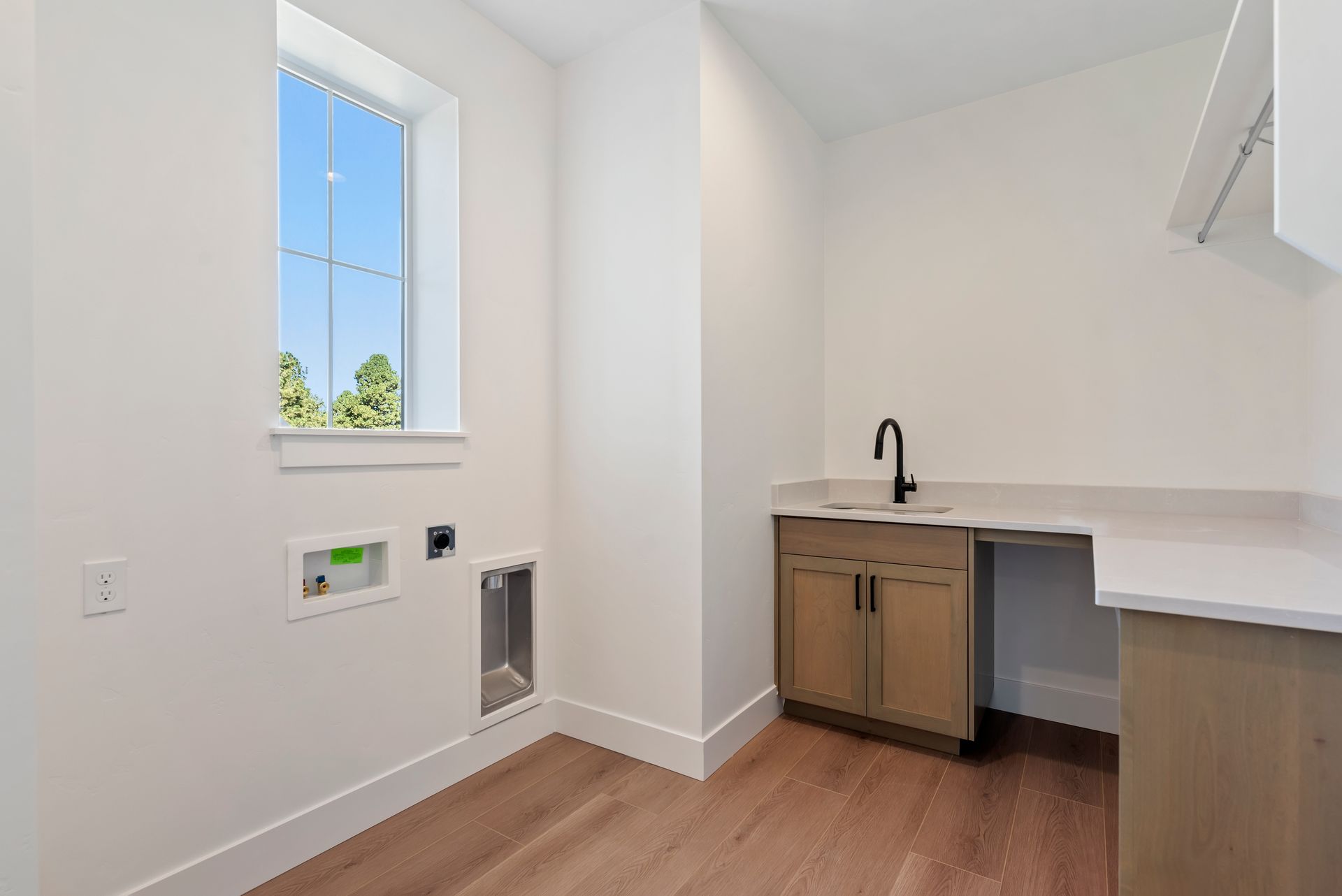 27-Laundry Area