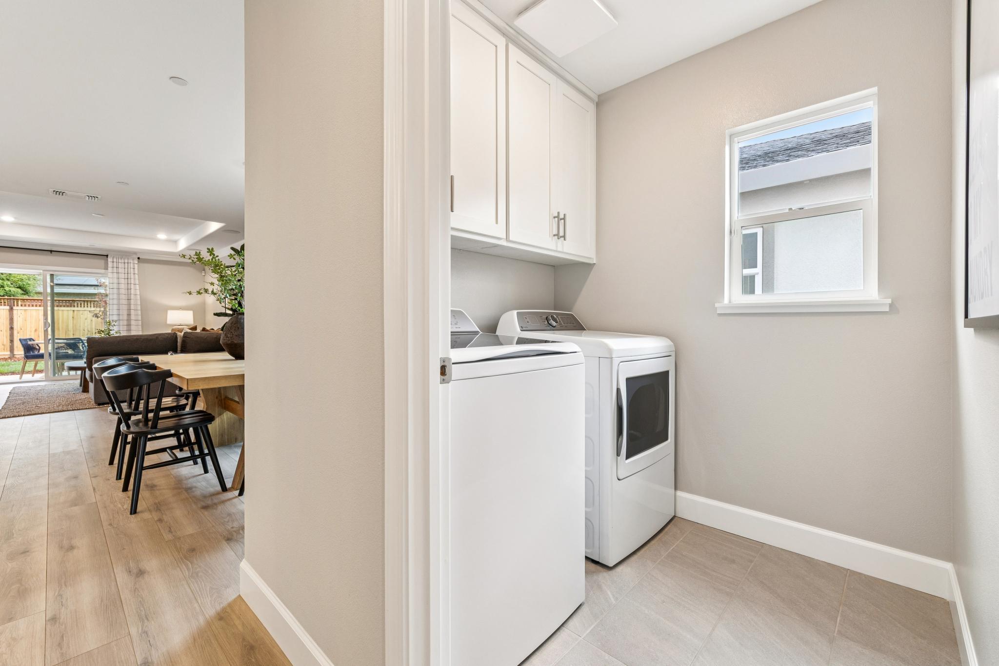 2684 Wesley Way Laundry