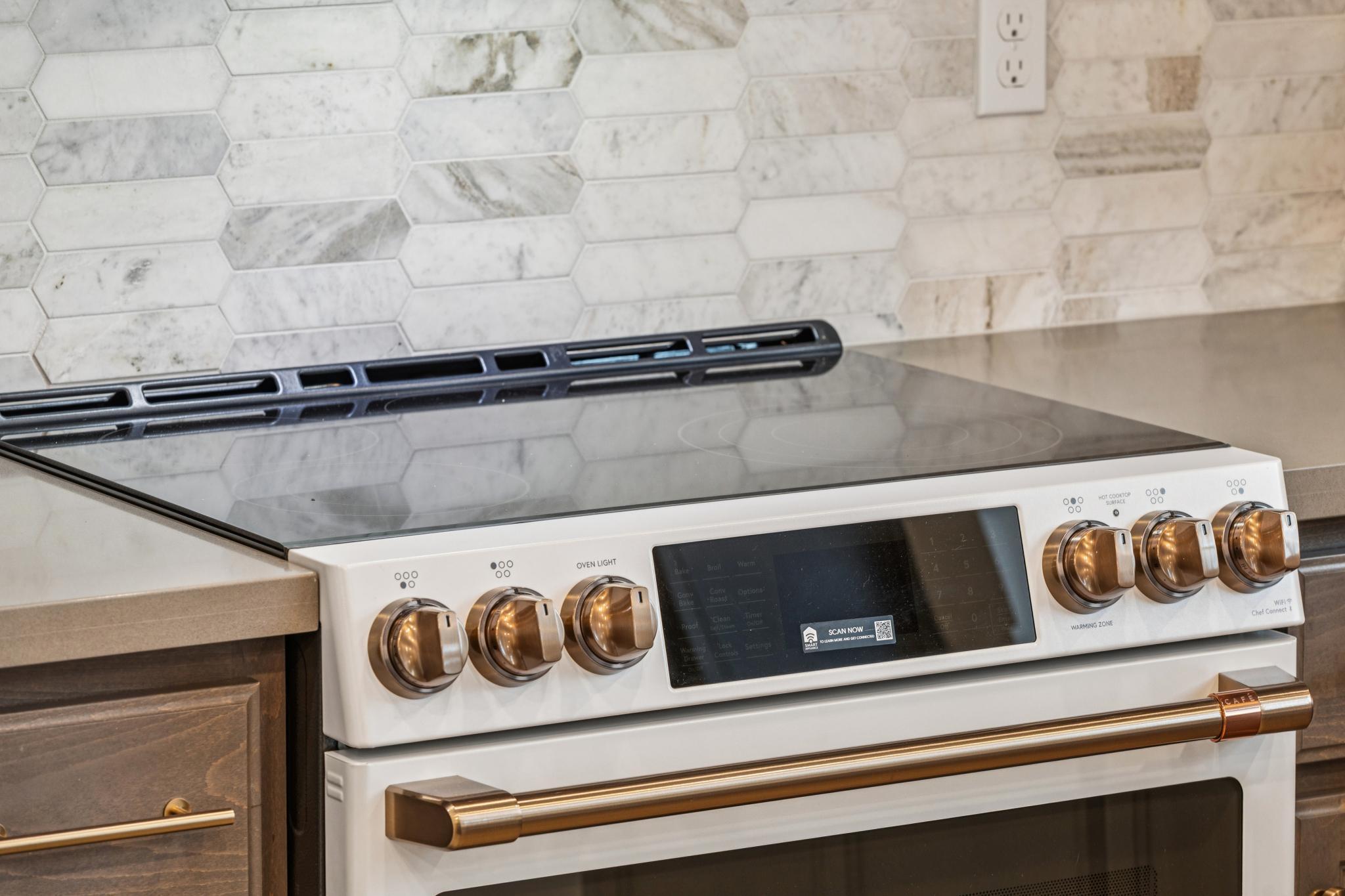 2676 Wesley Way kitchen