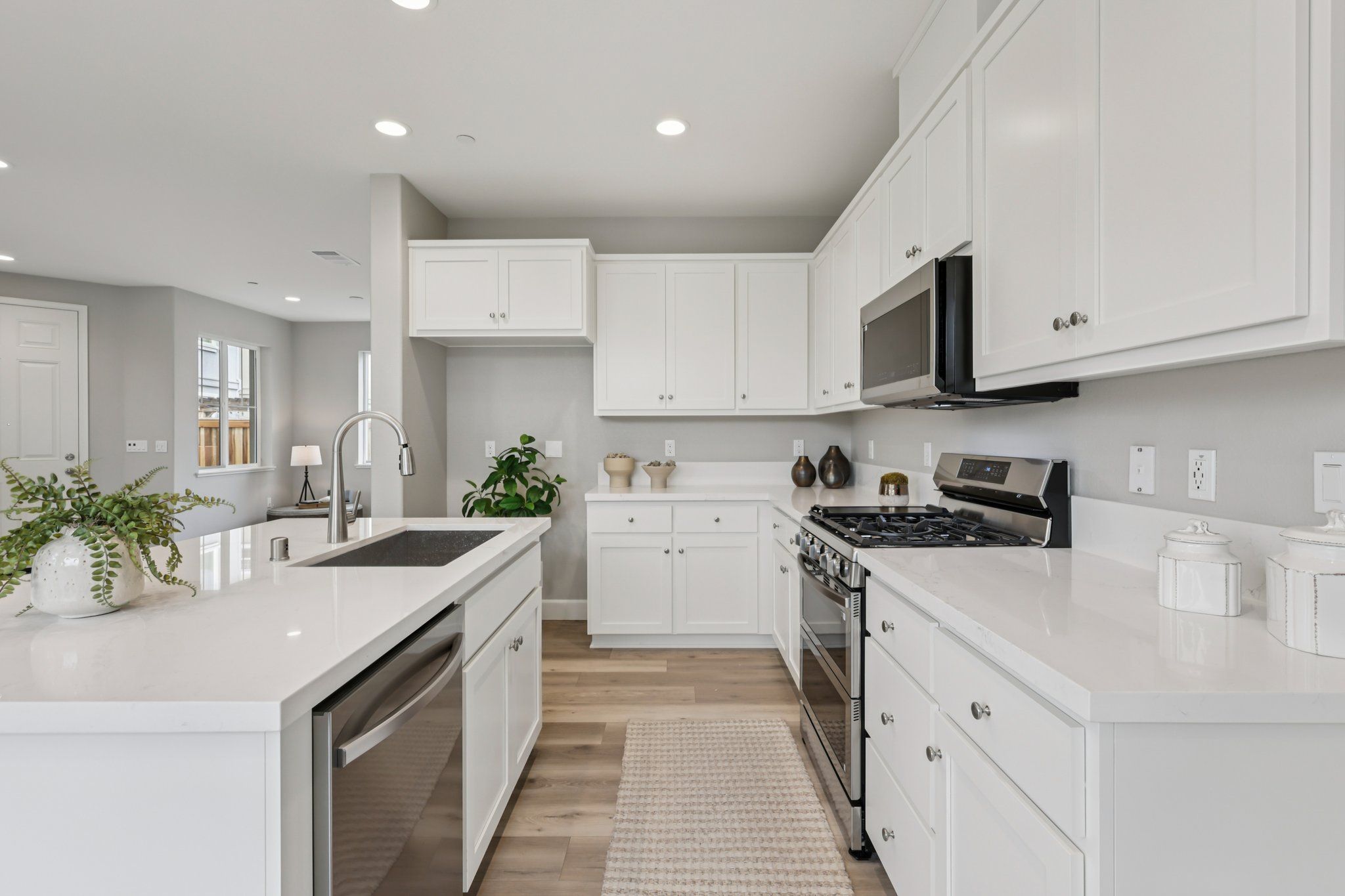 14-web-or-mls-Mindy Way-S2312-014