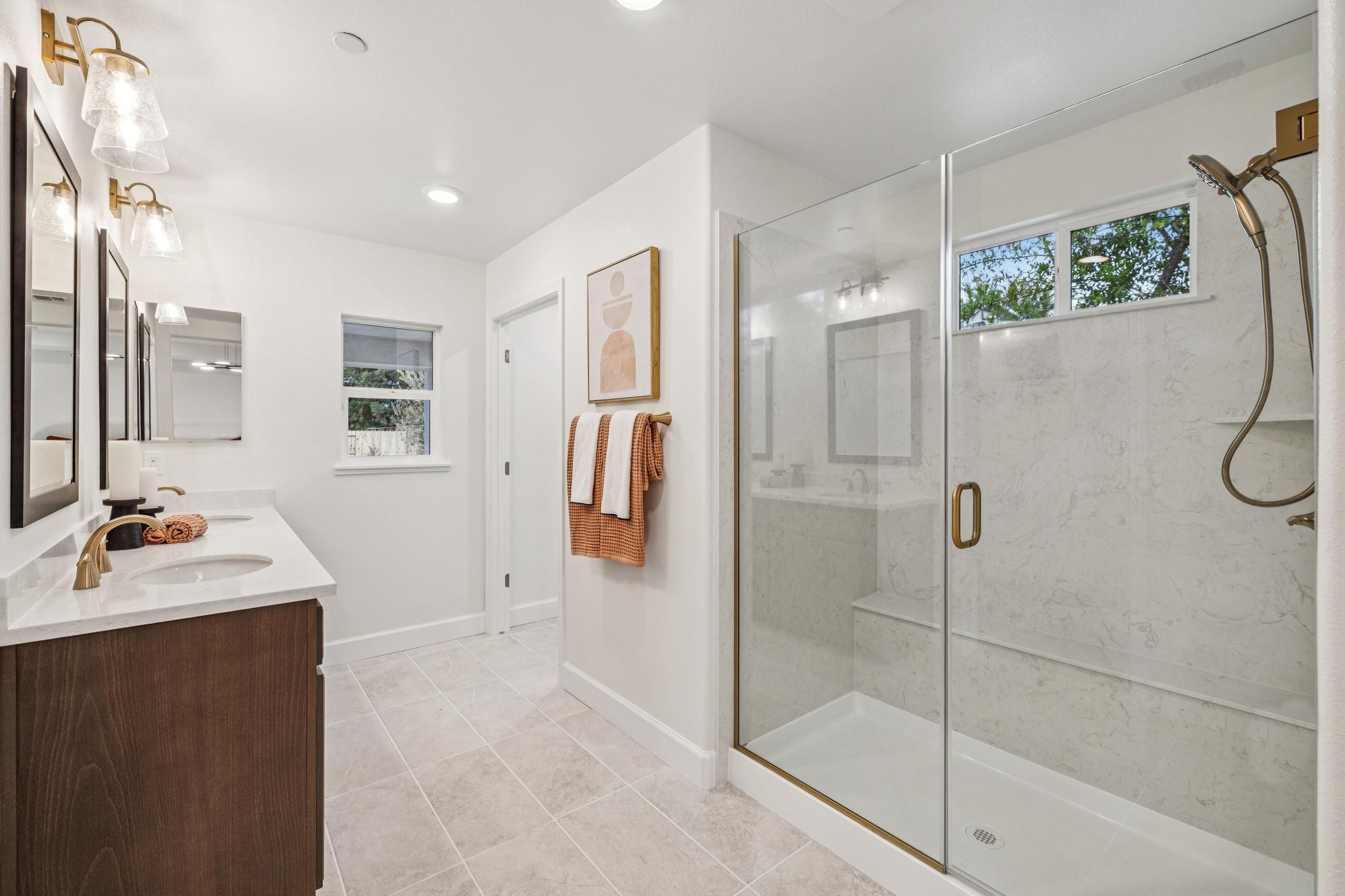 2676 Wesley Way Primary Bath
