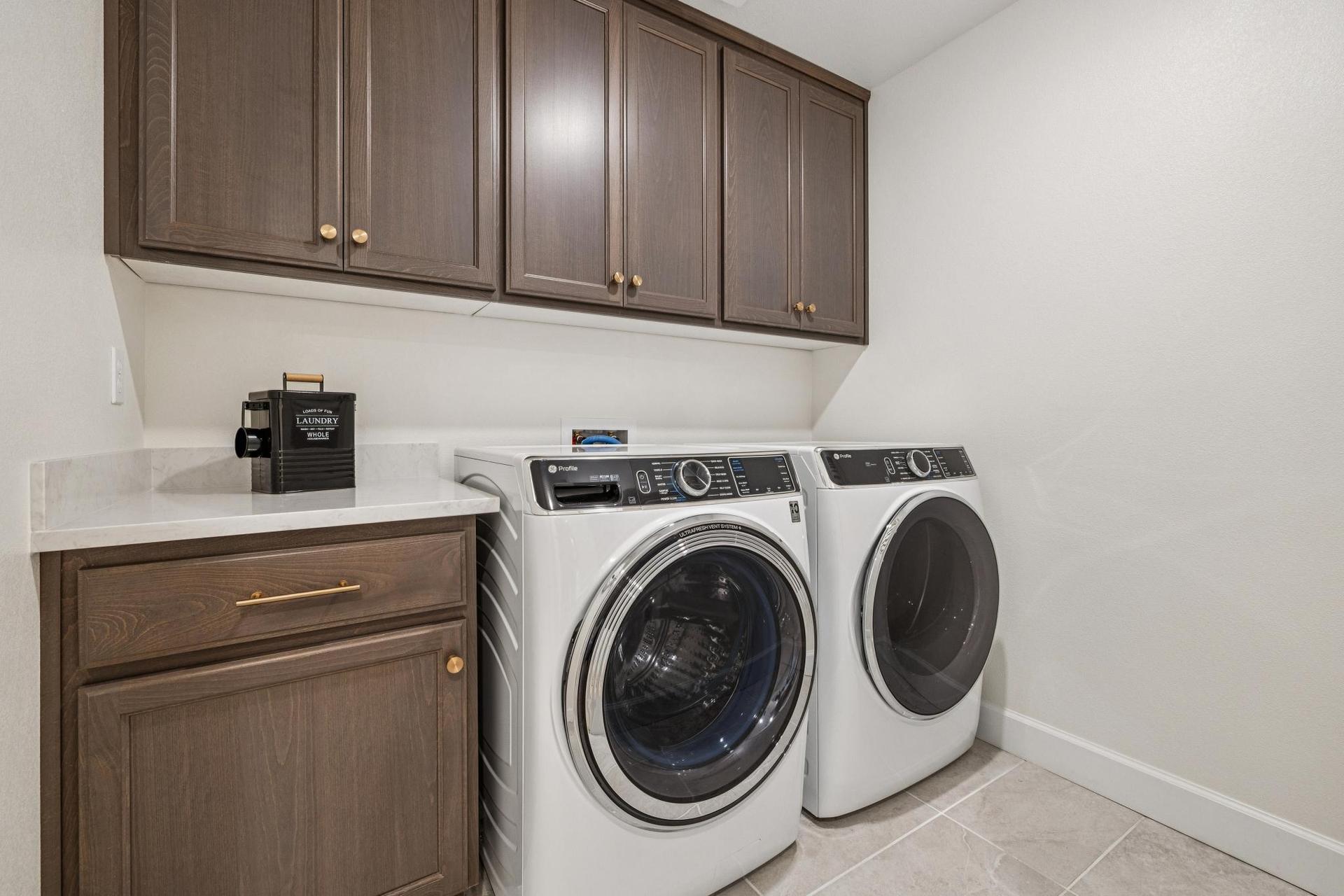 2676 Wesley Way Laundry
