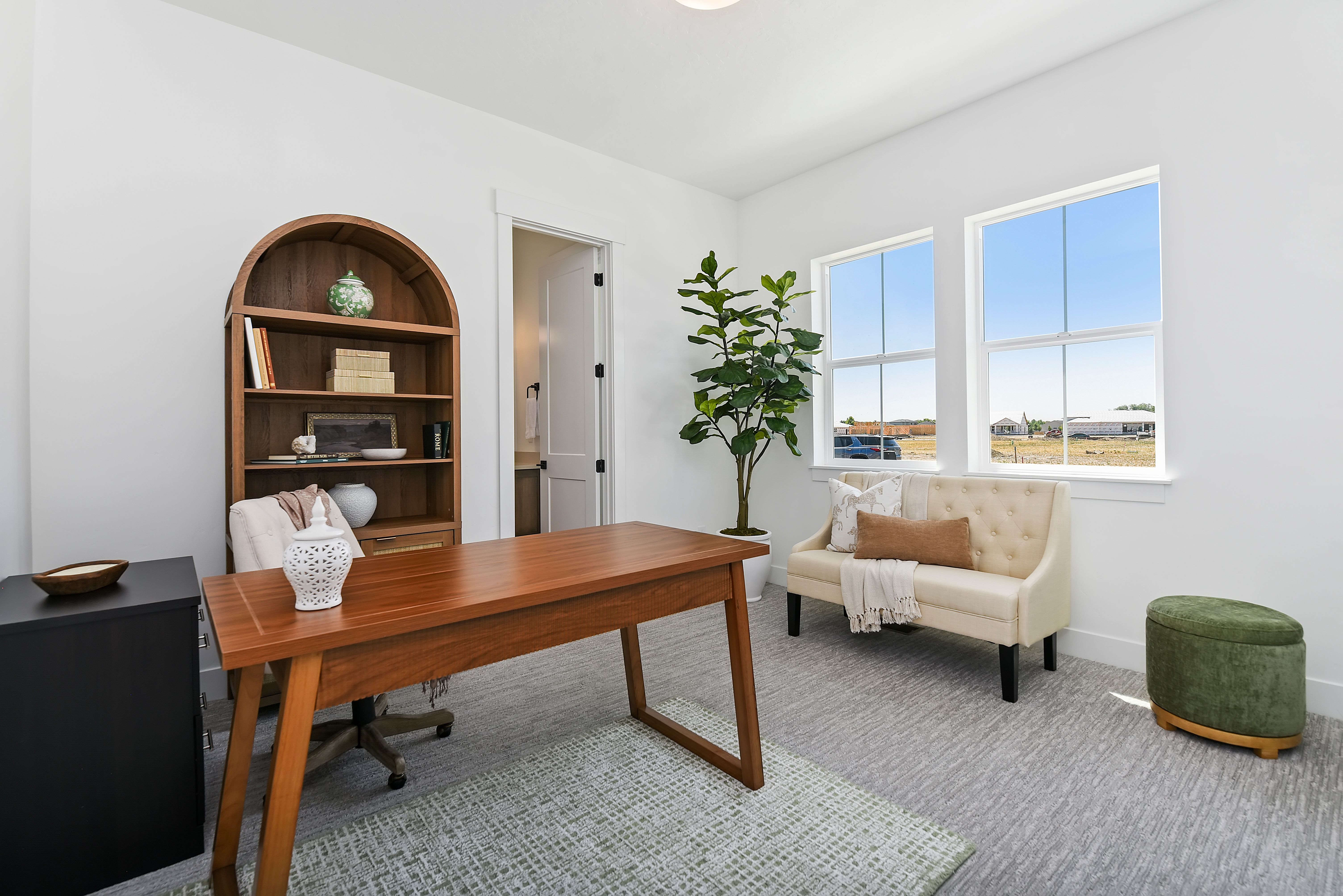 06-006_Office
