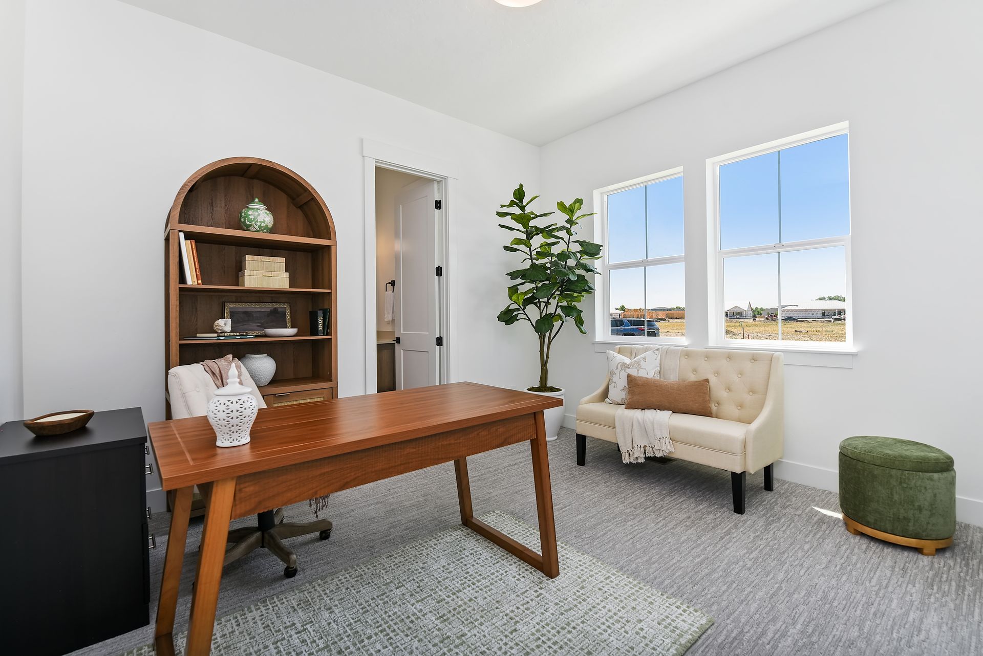 06-006_Office