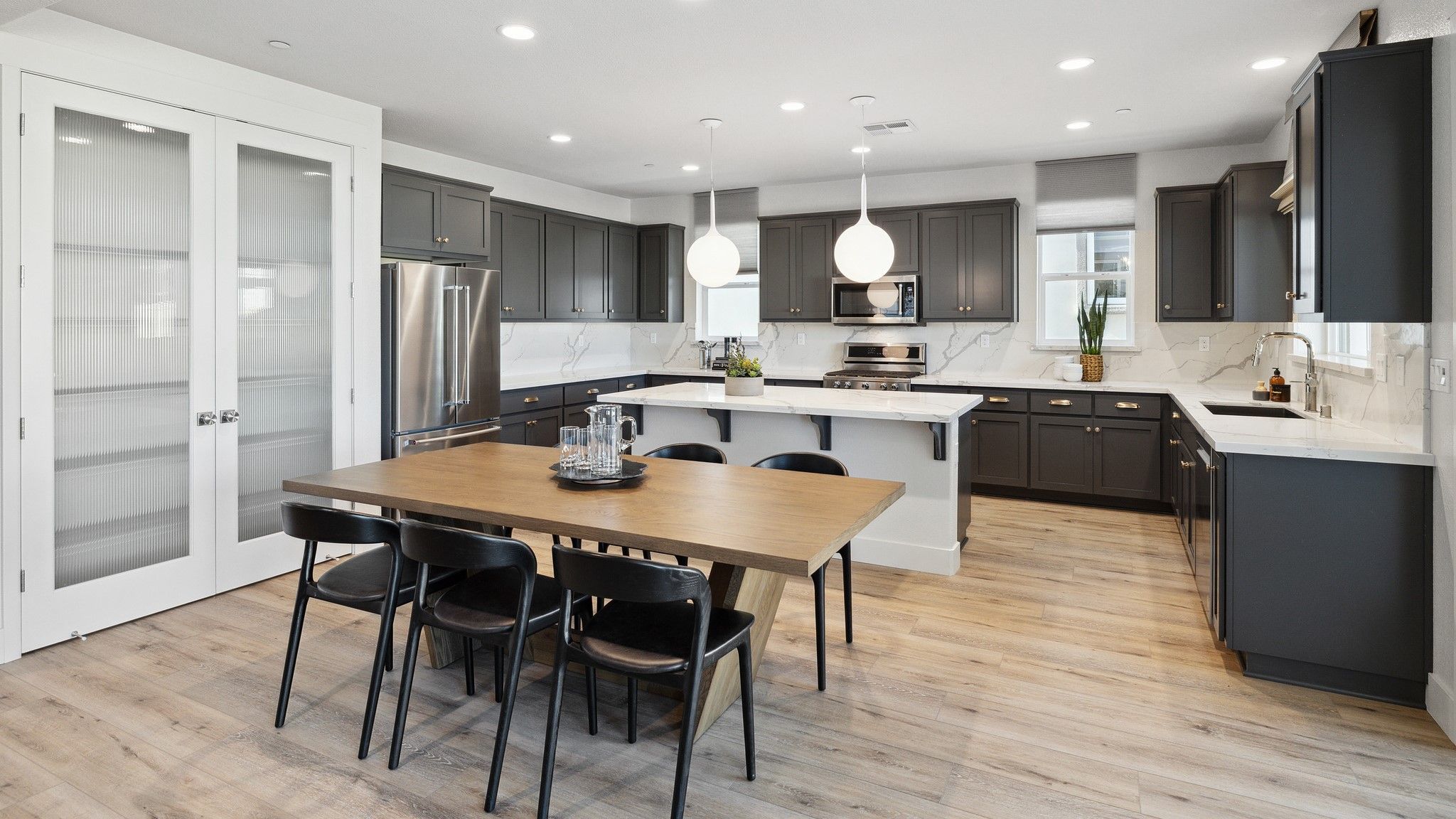 1512 Millennium Way Kitchen