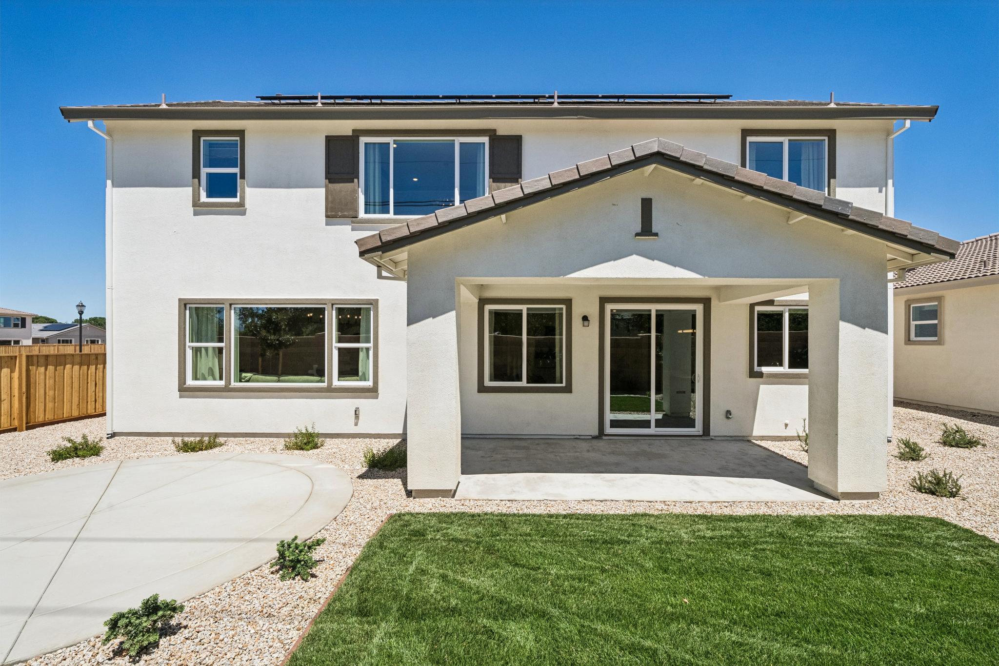 166-697-west-cliff-street.89433.phr.071.web