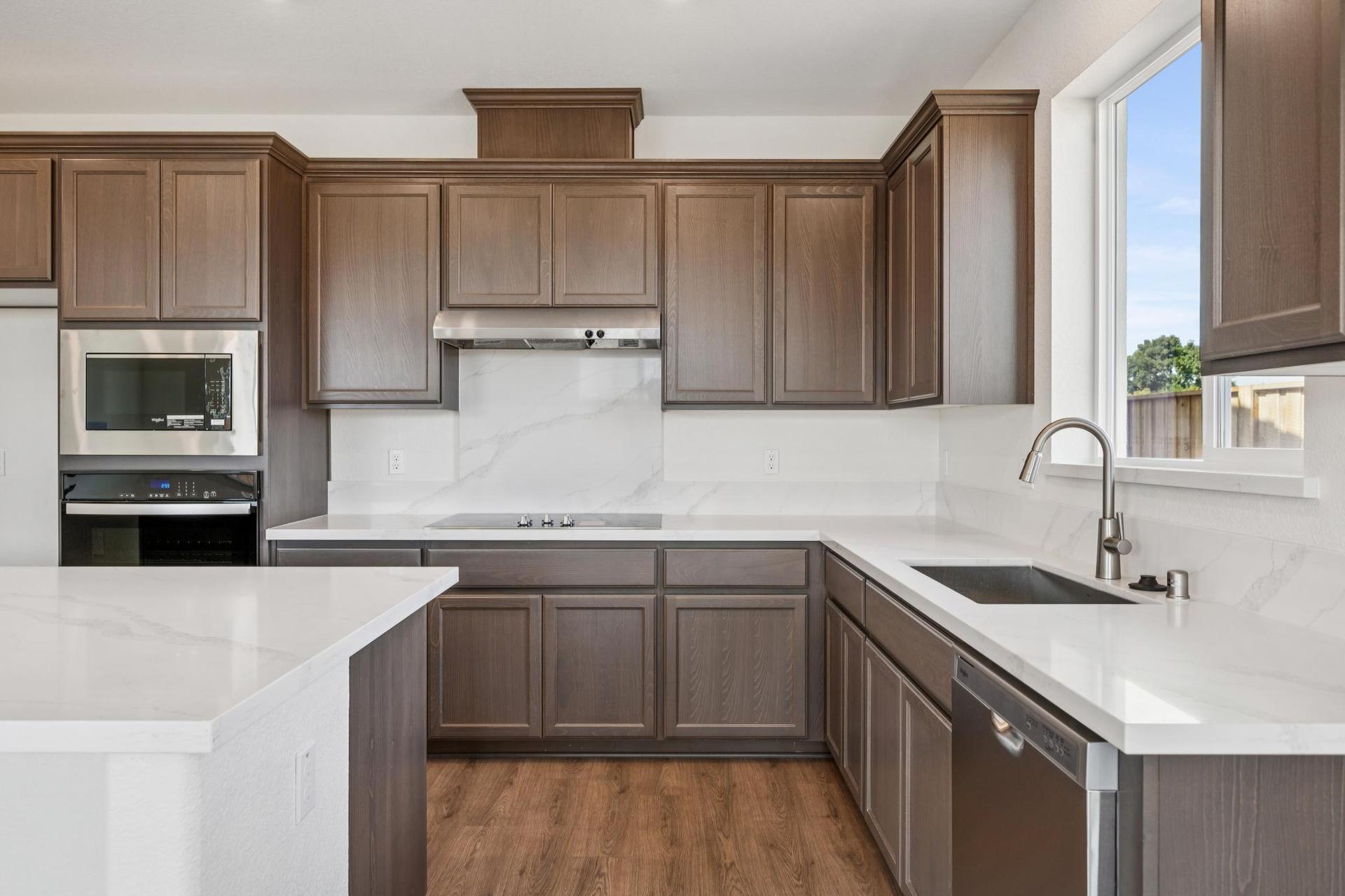 030-296-300-colfax-lane.94997.p2k.023