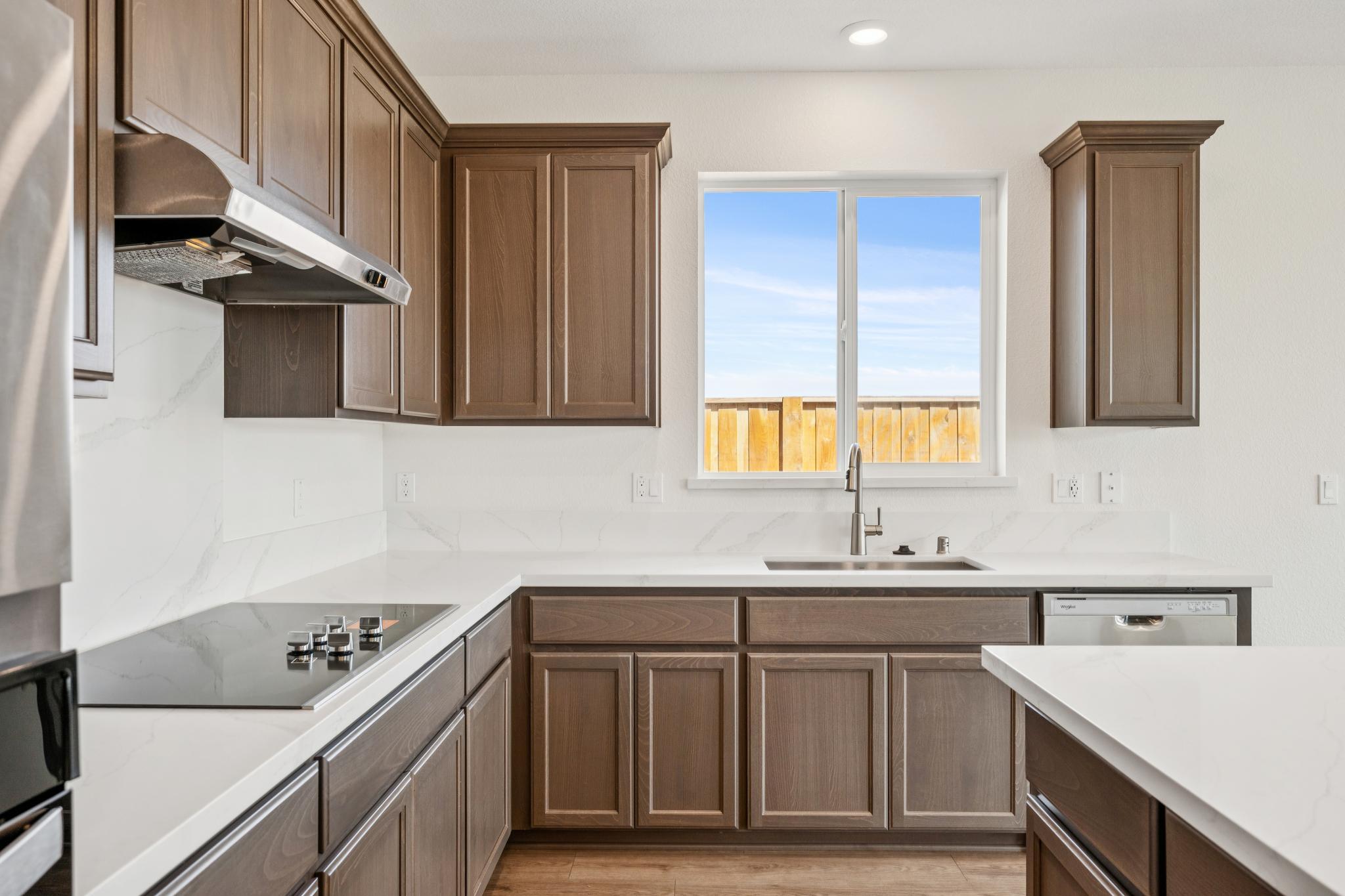 028-296-300-colfax-lane.94997.p2k.021