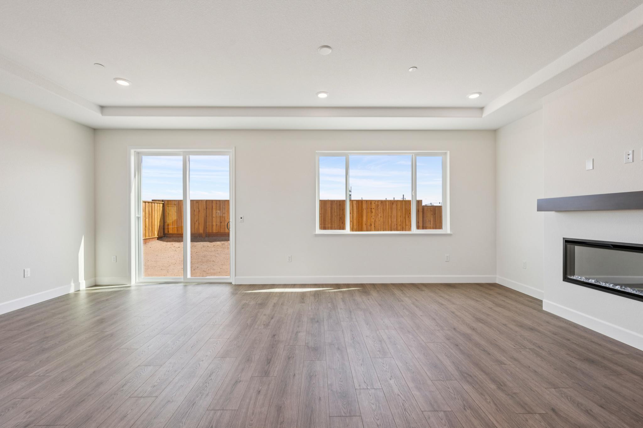 015-296-300-colfax-lane.94997.p2k.012