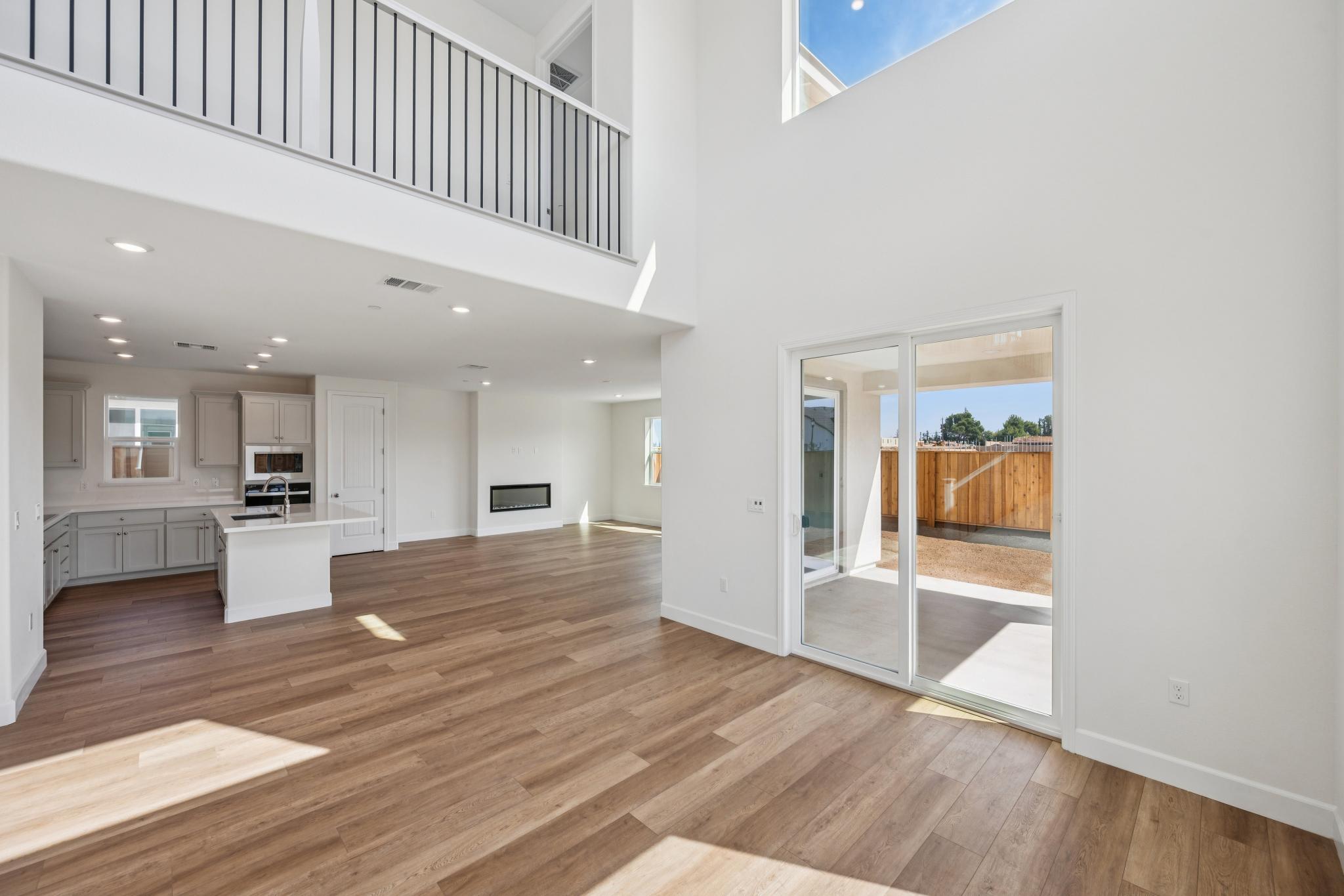 121-296-300-colfax-lane.94997.p5k.044
