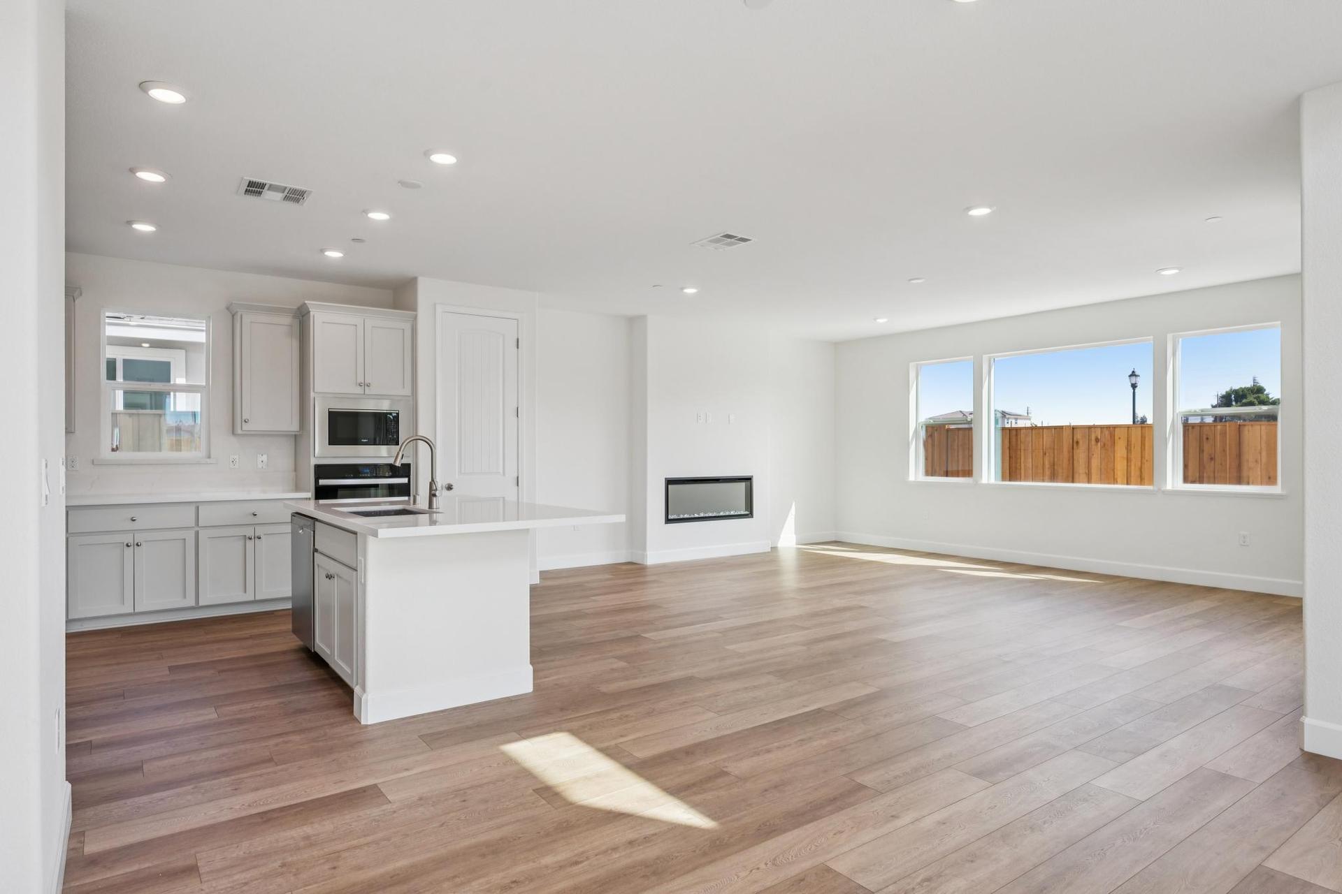 078-296-300-colfax-lane.94997.p5k.012