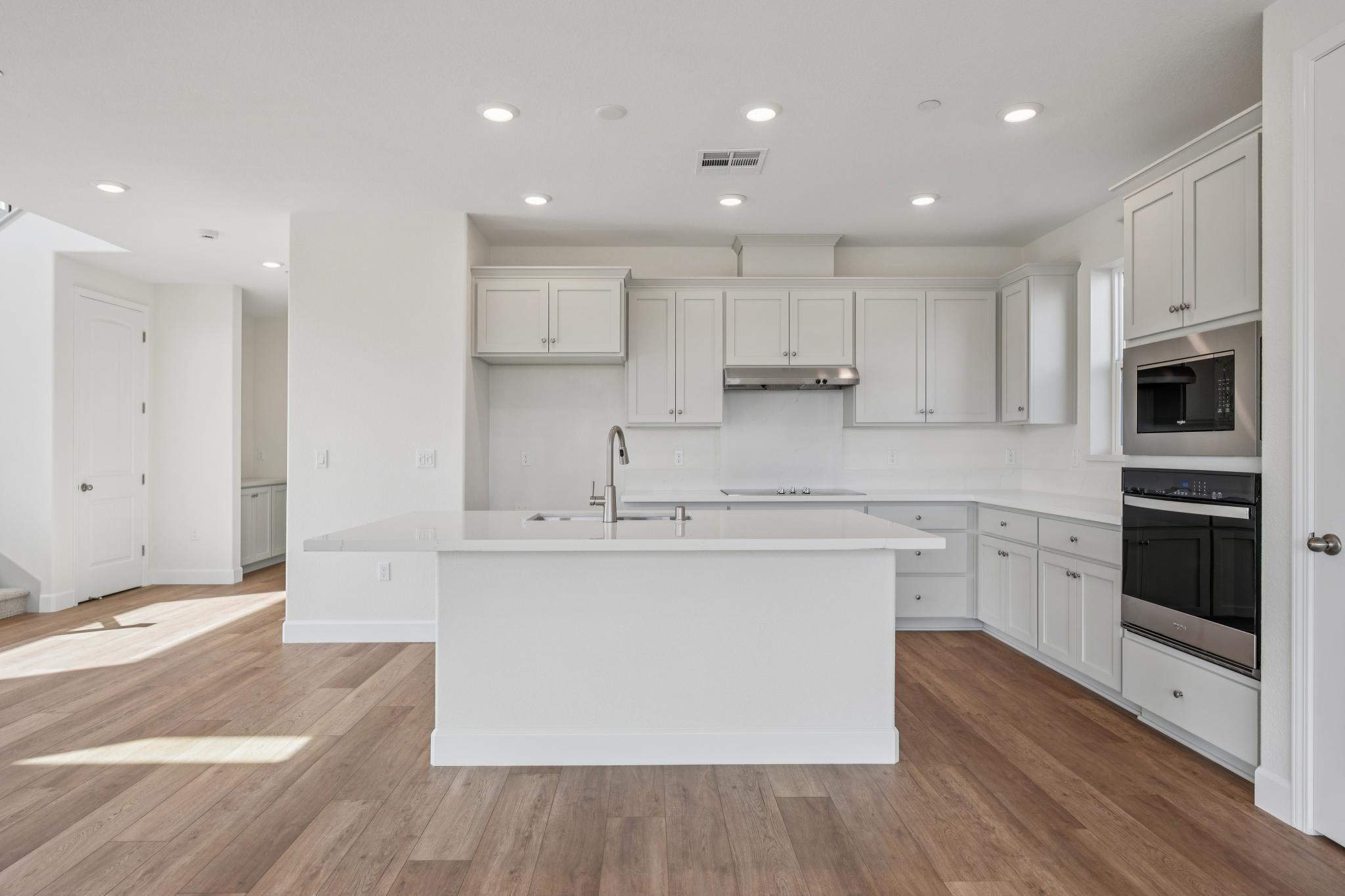 095-296-300-colfax-lane.94997.p5k.021