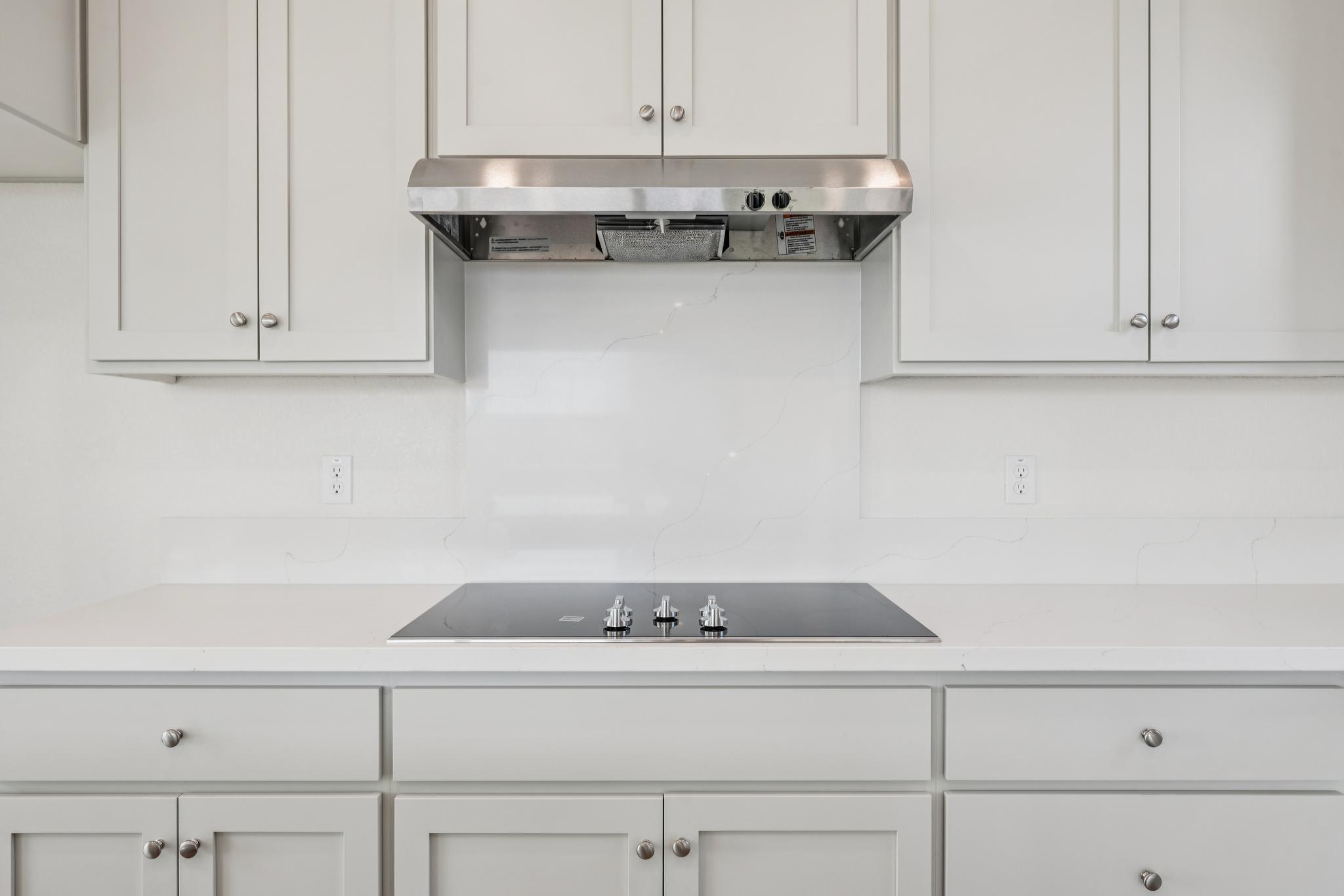 105-296-300-colfax-lane.94997.p5k.029