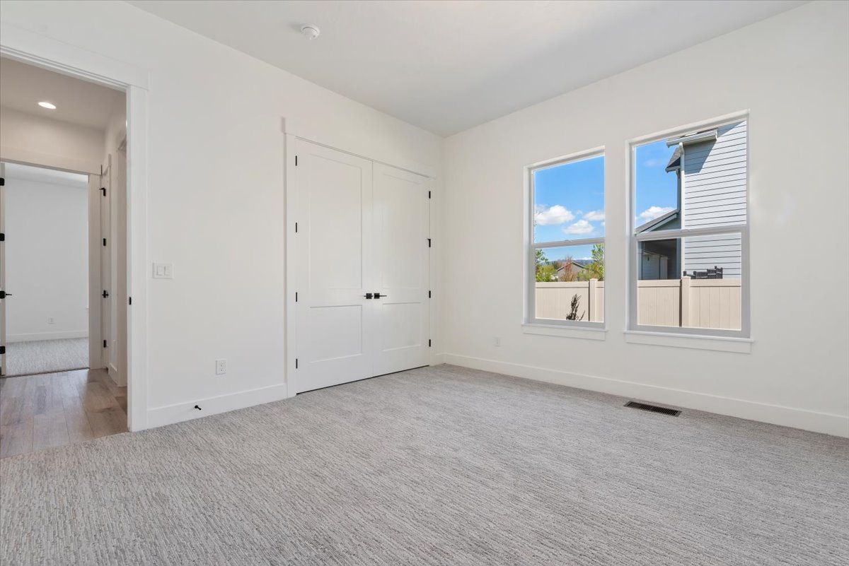 18-018_Bedroom