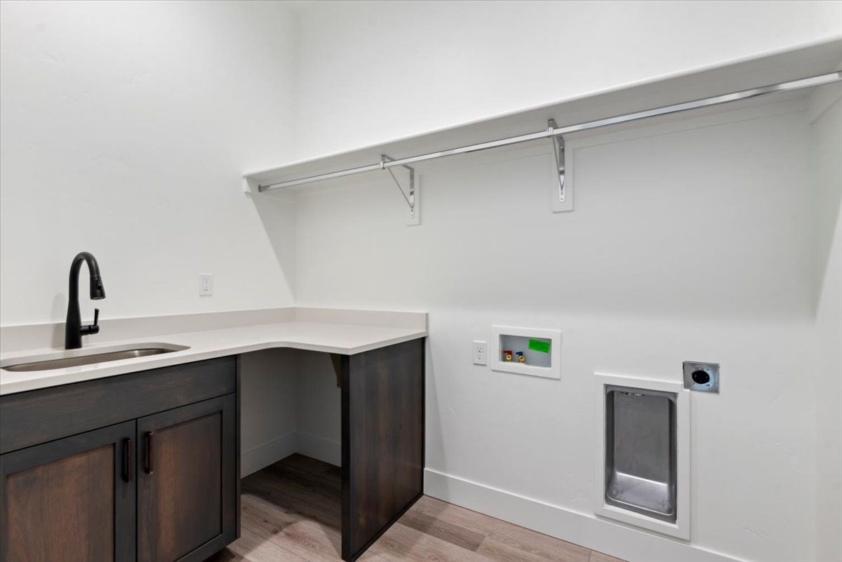 24-024_Laundry Area