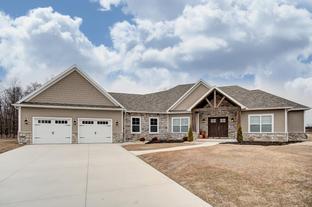 DBE Homes por Distinctive Building Elements LLC en Sandusky Ohio