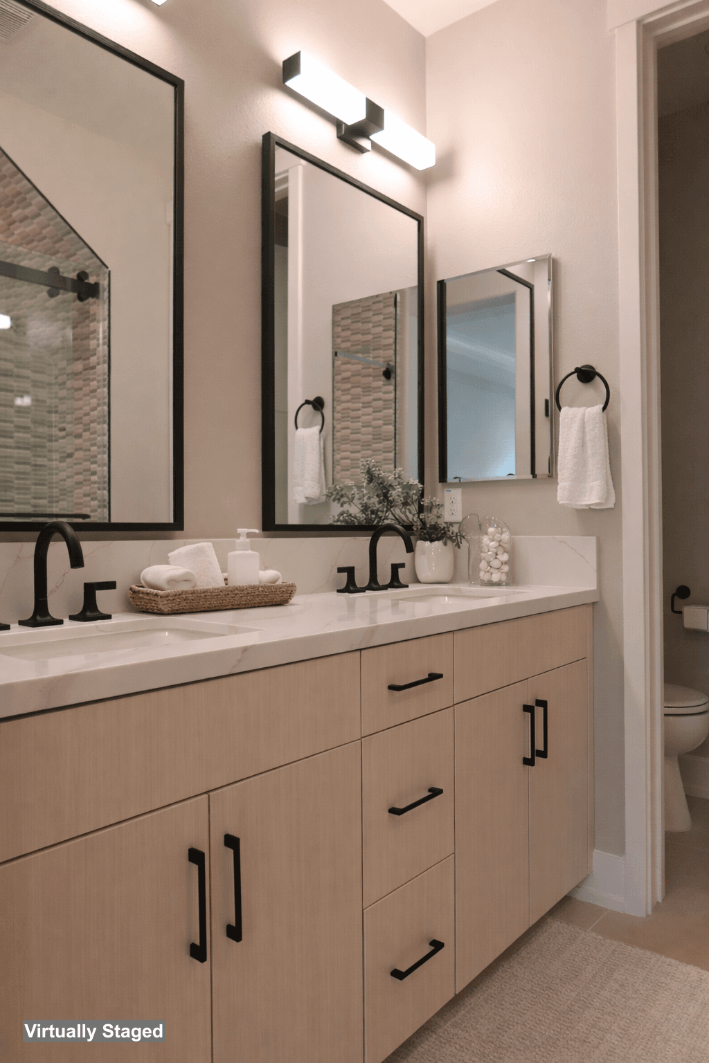 Bathrooms Image