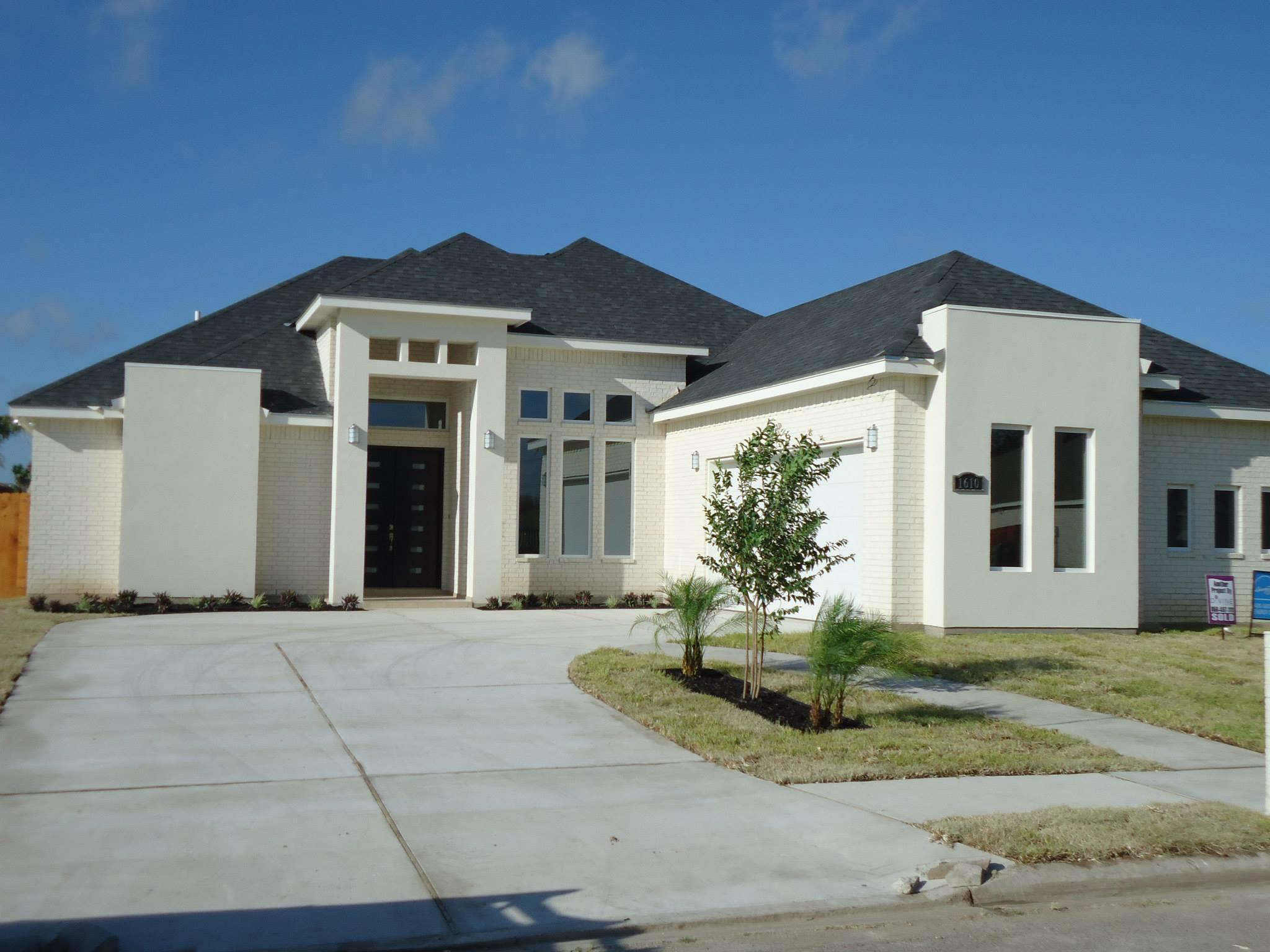 casa en Divine Custom Homes por Divine Custom Homes