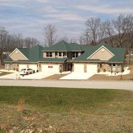 The Villas at Grayhawk por Donald A. Paulone Custom Built Homes Inc. en Pittsburgh Pennsylvania